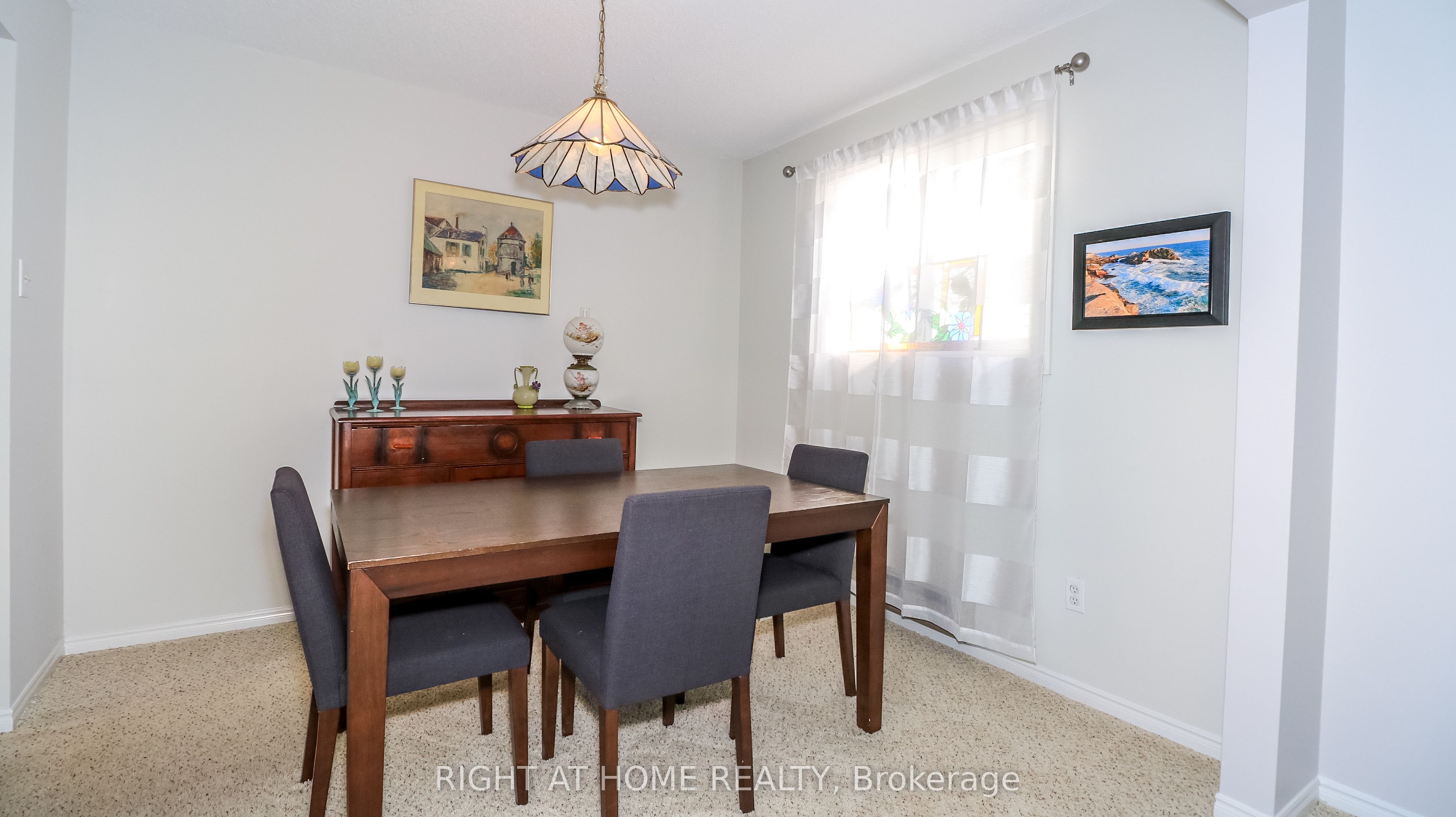 70 Kinzie Lane Property Photo 6