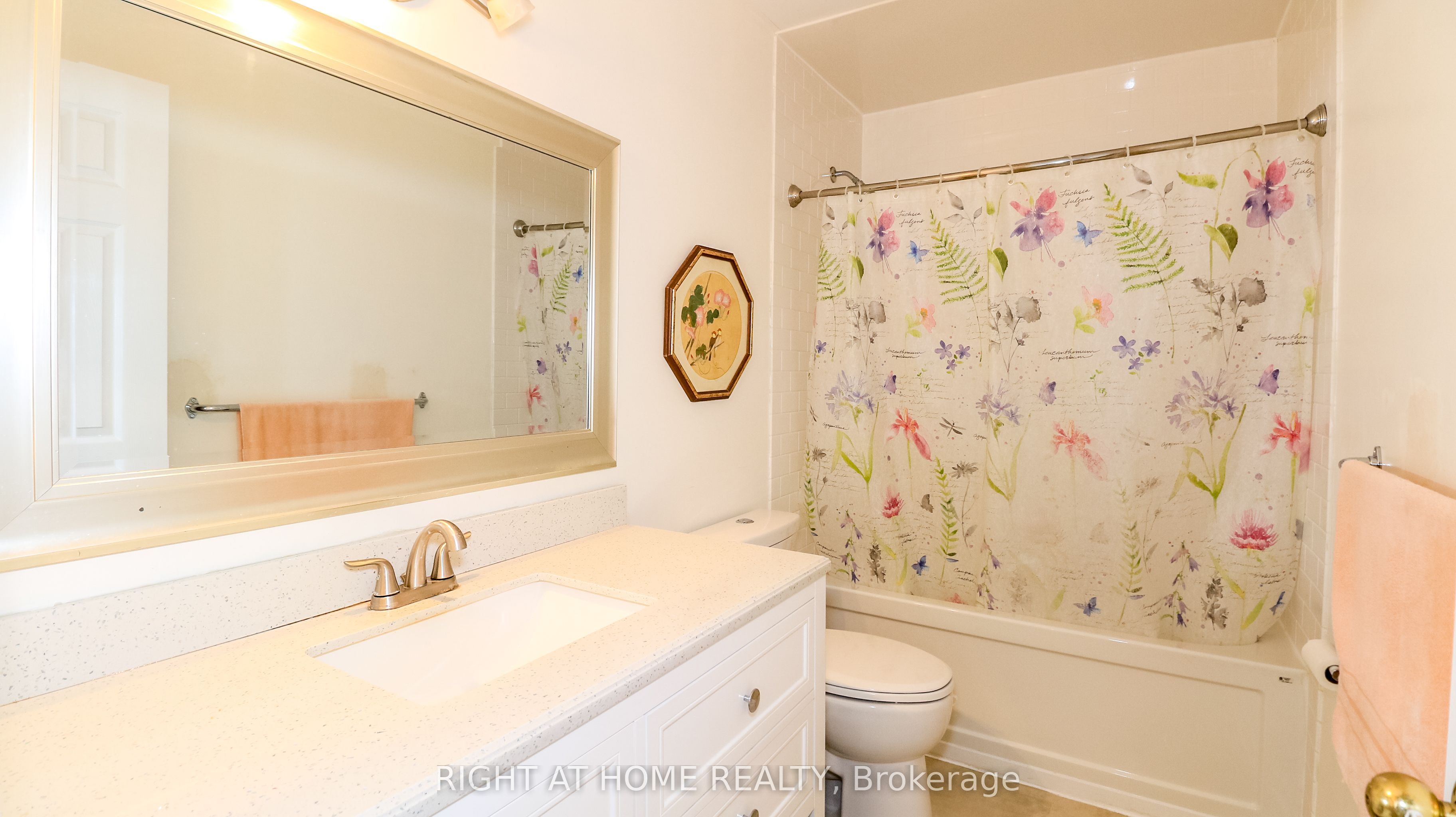 70 Kinzie Lane Property Photo 18