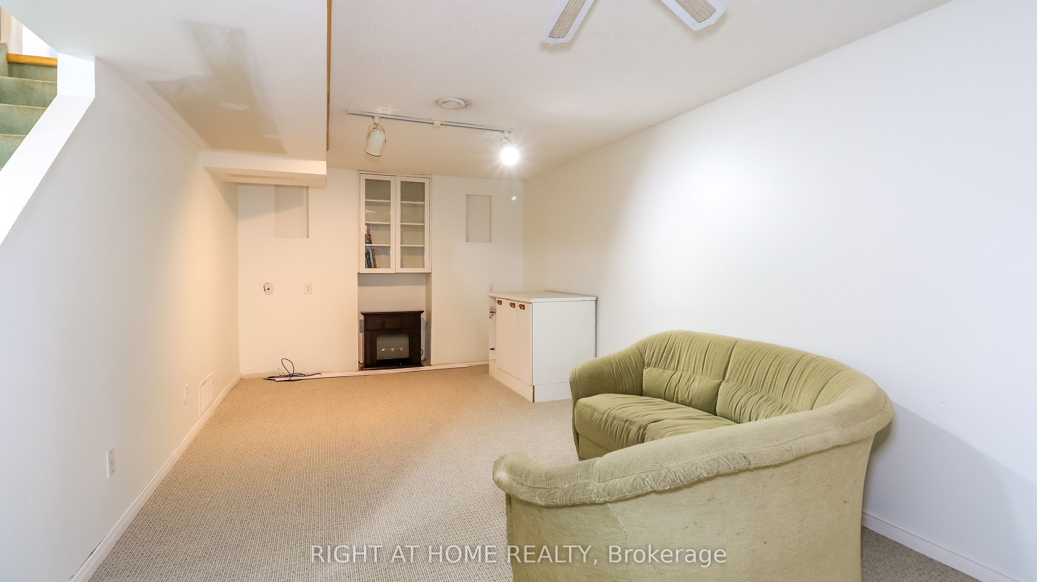 70 Kinzie Lane Property Photo 19