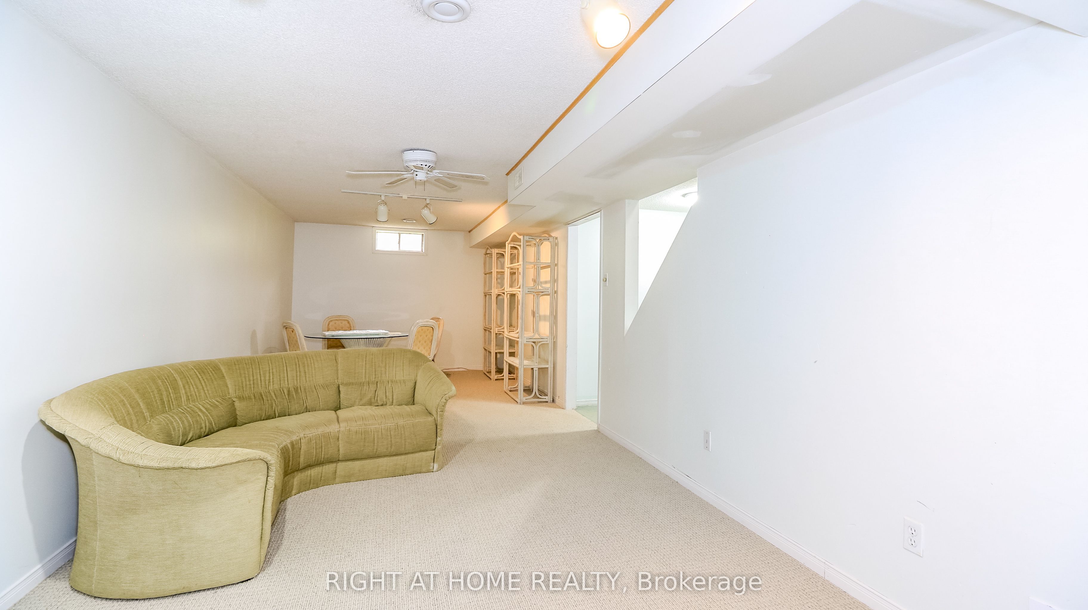 70 Kinzie Lane Property Photo 20