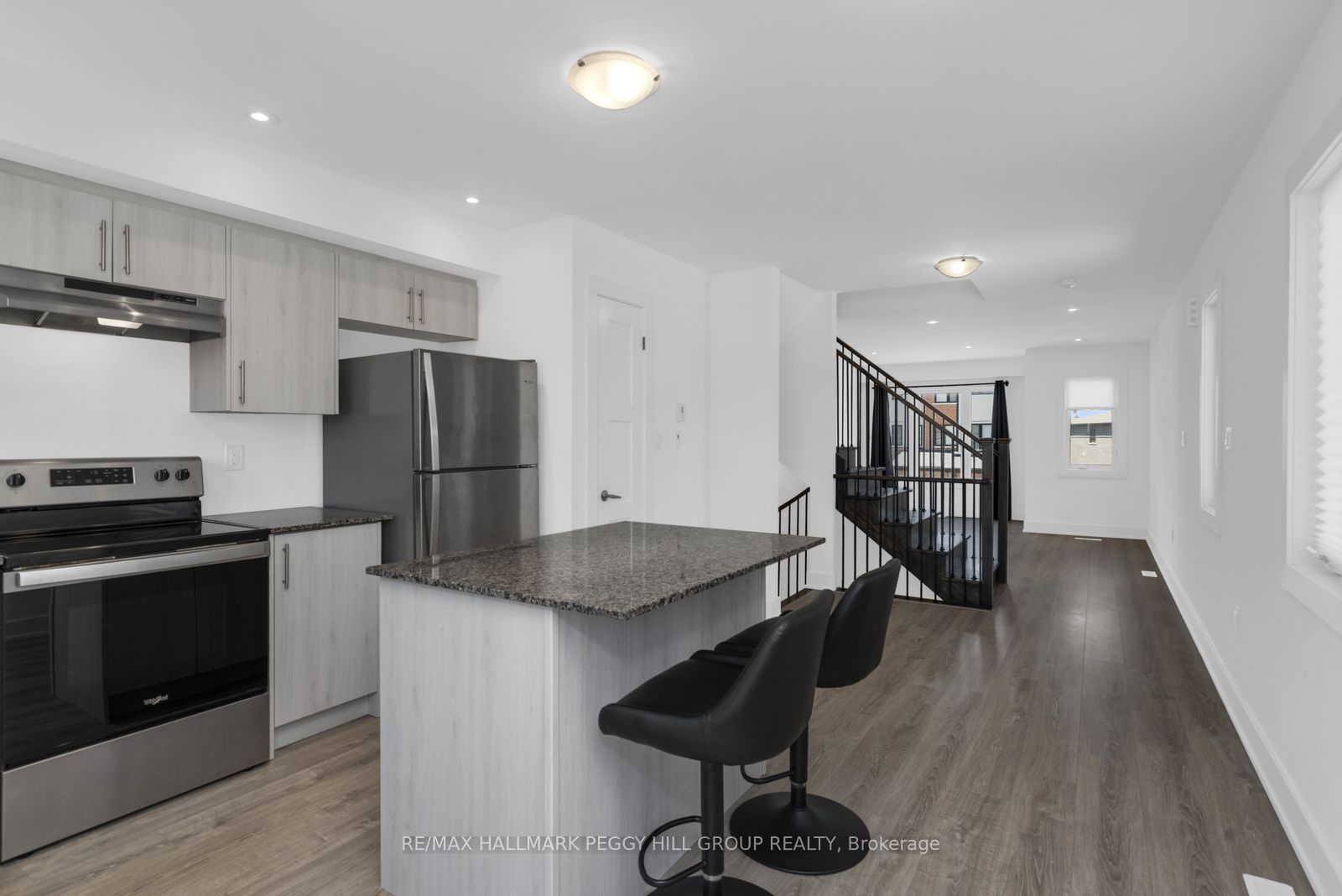 30 Pumpkin Corner Crescent Property Photo 5