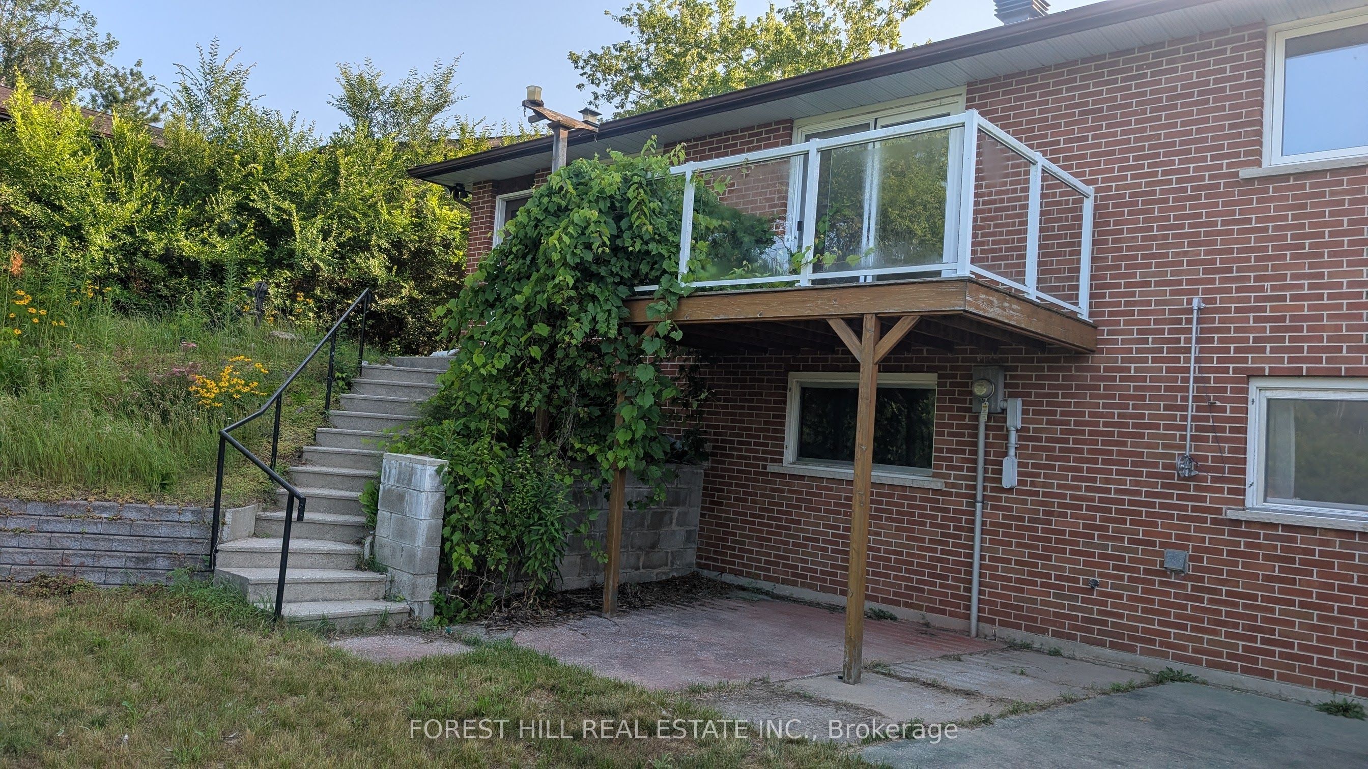 144 Miller Drive Property Photo 3