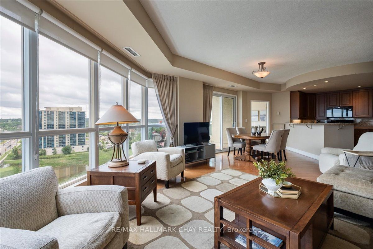 2 Toronto Street 1411 Property Photo 12