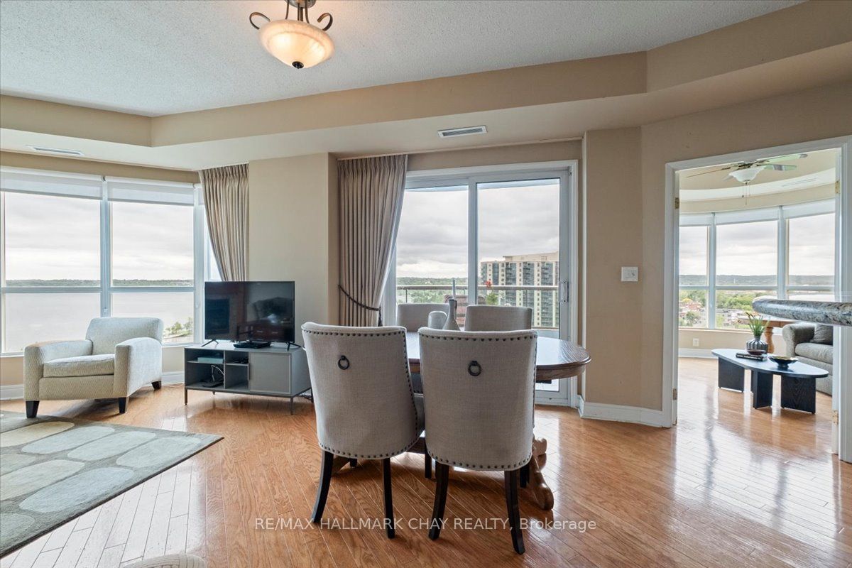 2 Toronto Street 1411 Property Photo 14
