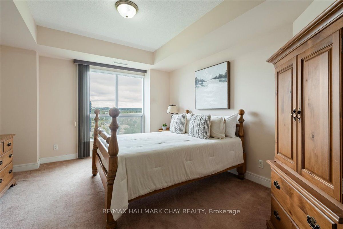 2 Toronto Street 1411 Property Photo 32