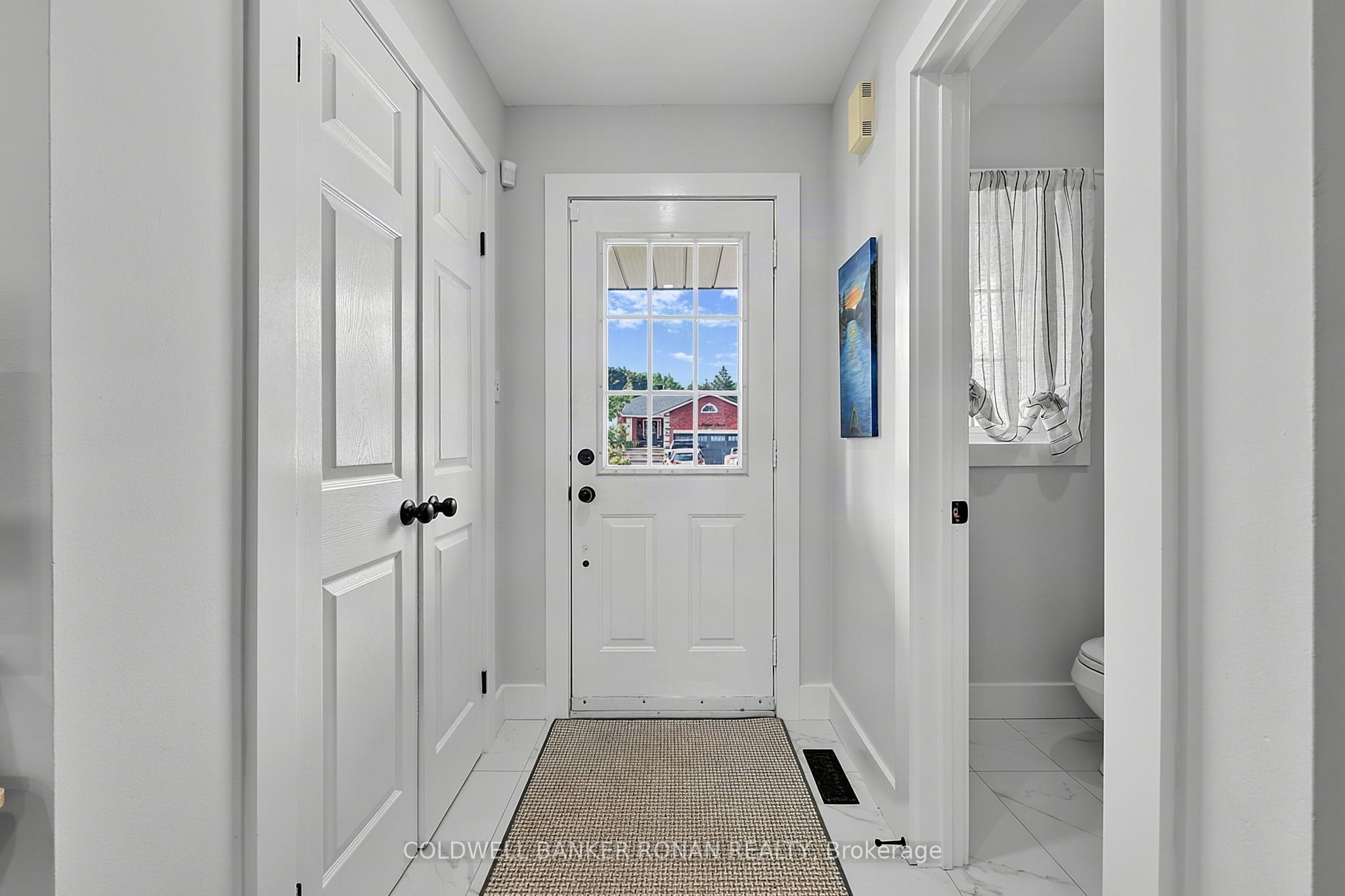99 Ruffet Drive Property Photo 6