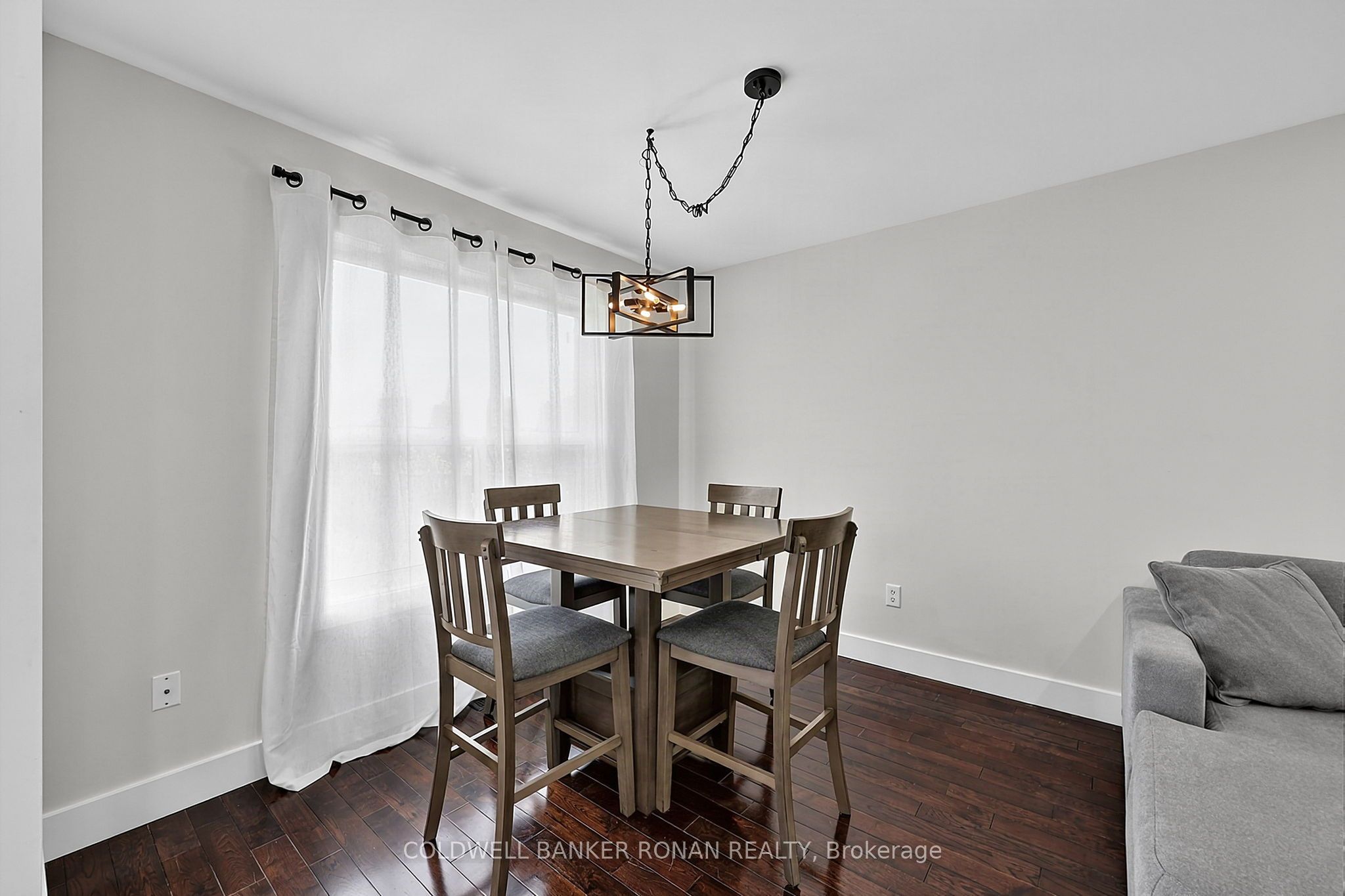 99 Ruffet Drive Property Photo 12