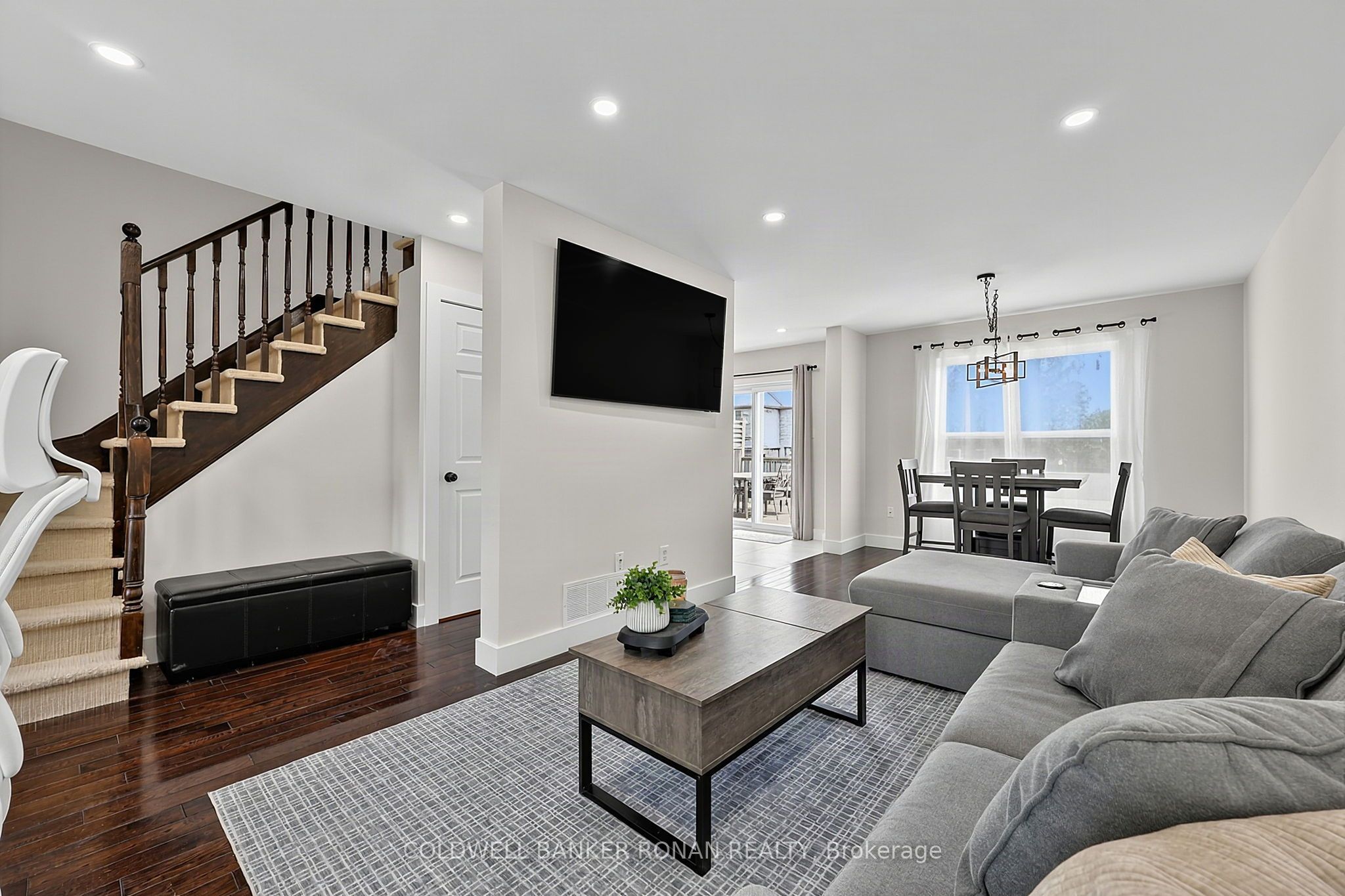 99 Ruffet Drive Property Photo 16