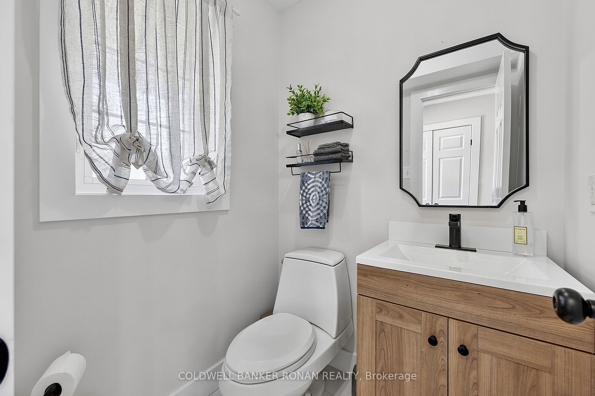99 Ruffet Drive Property Photo 17