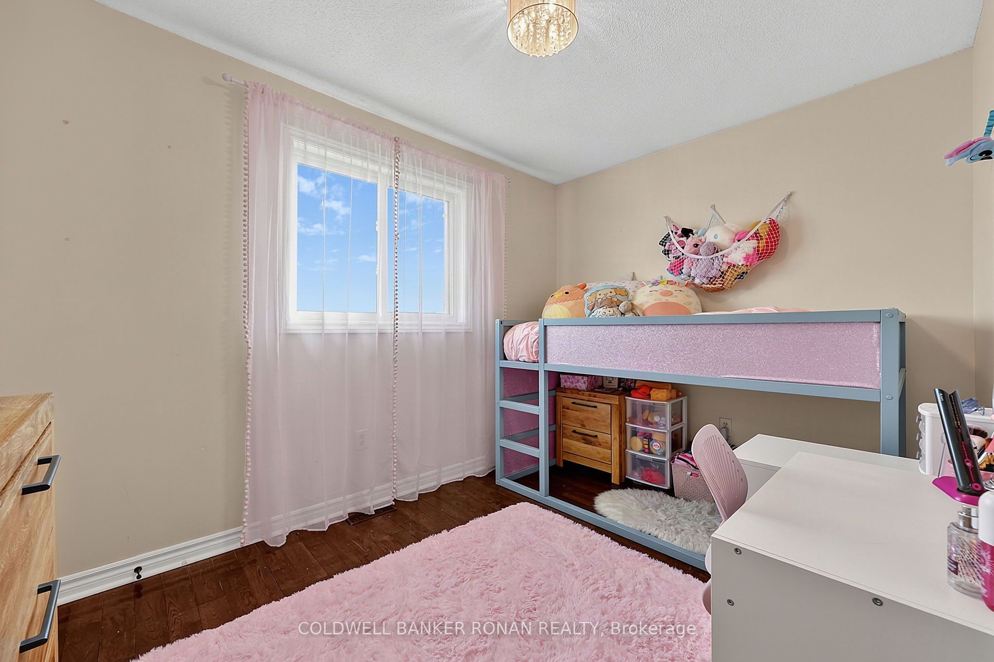 99 Ruffet Drive Property Photo 24