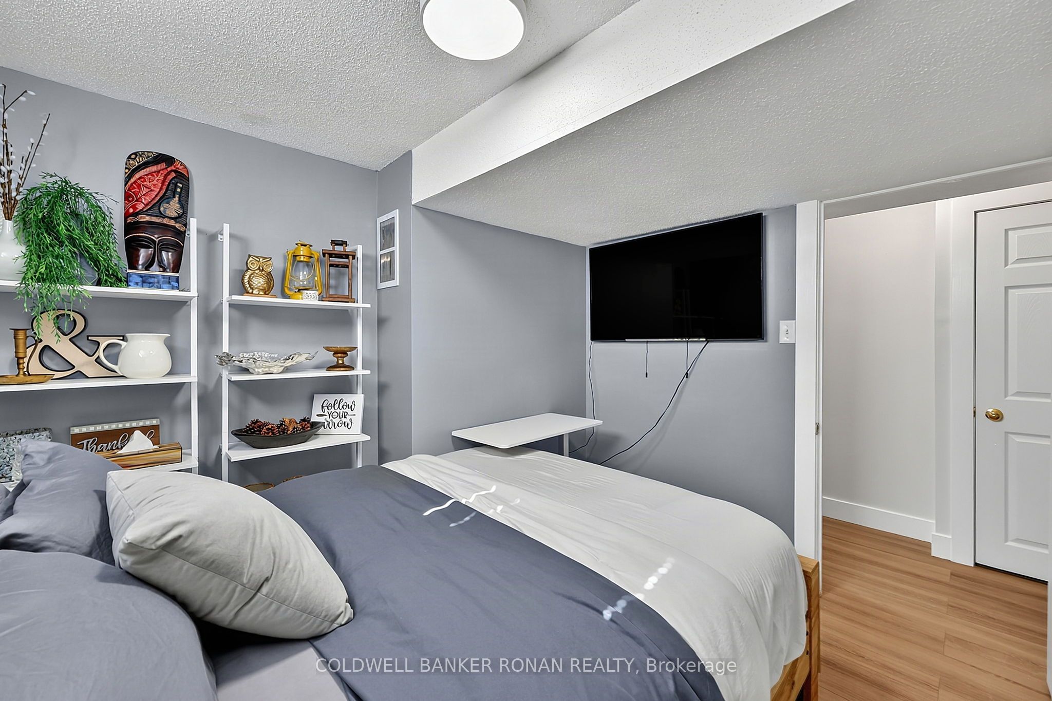 99 Ruffet Drive Property Photo 34