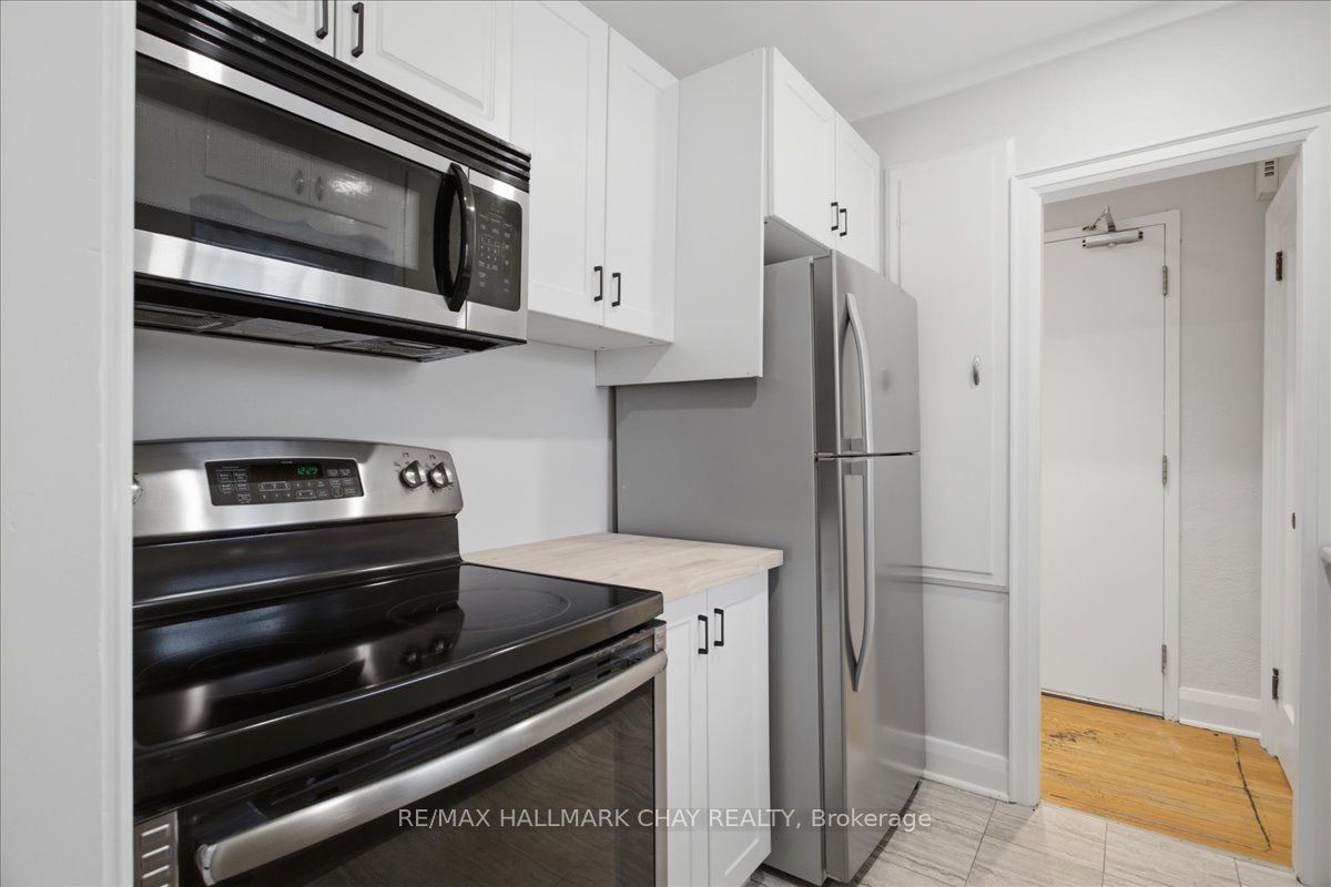 15 Parkside Drive 1 Property Photo 11