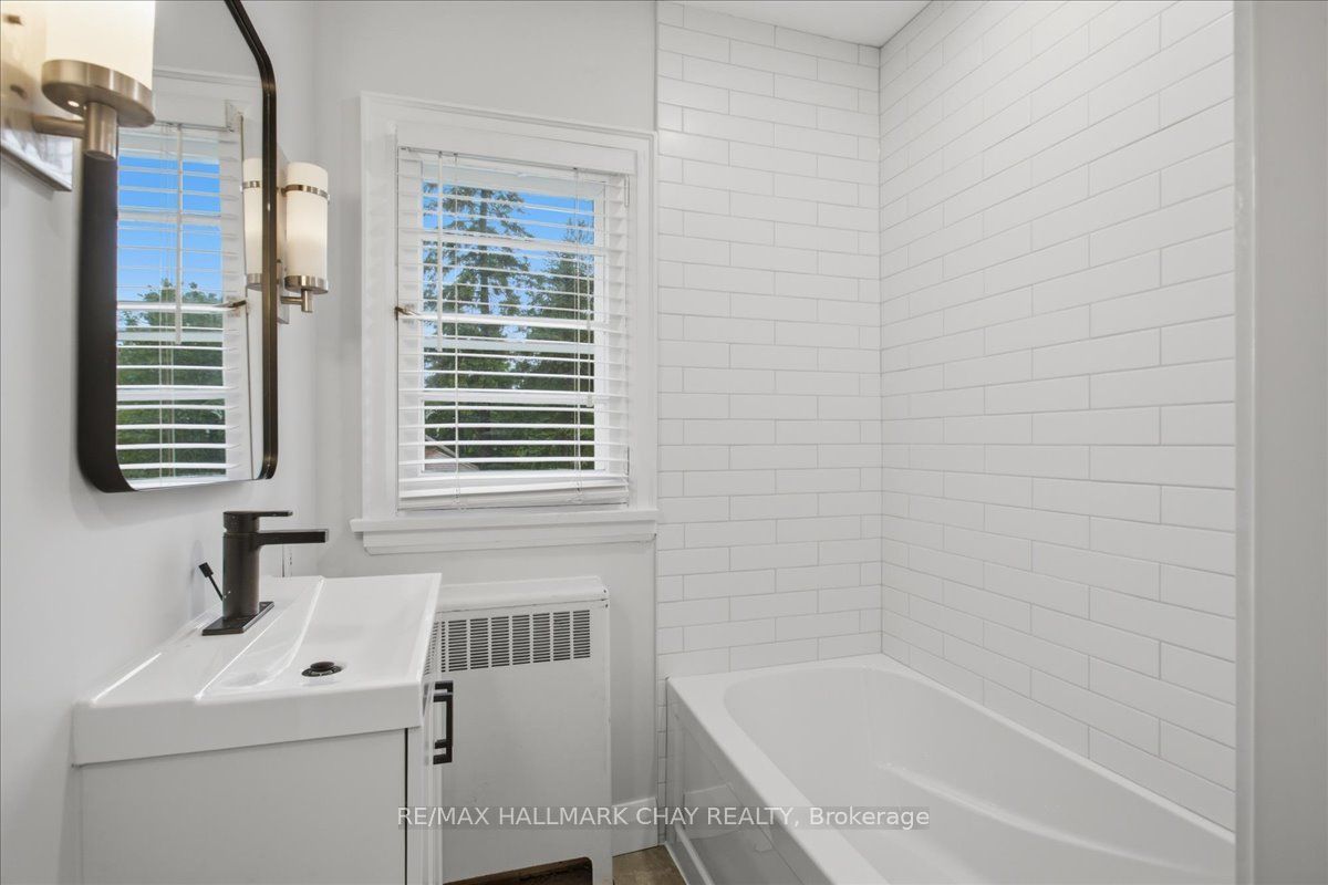15 Parkside Drive 1 Property Photo 18