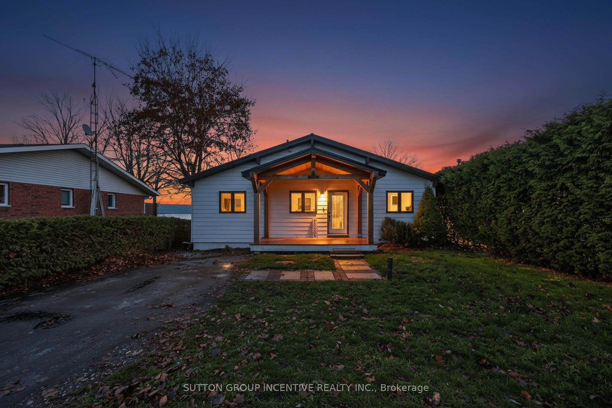 211 Moon Point Drive