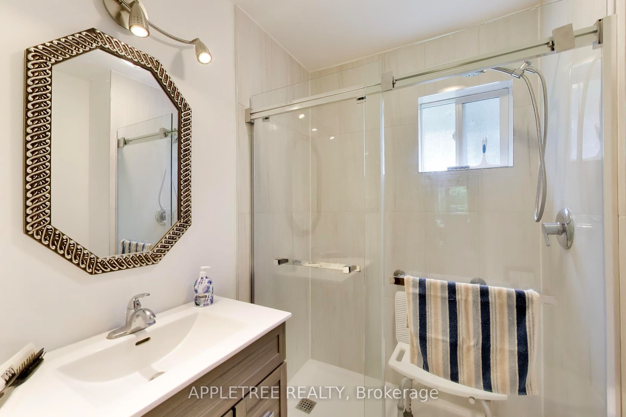 6171 Sheba Drive Property Photo 16