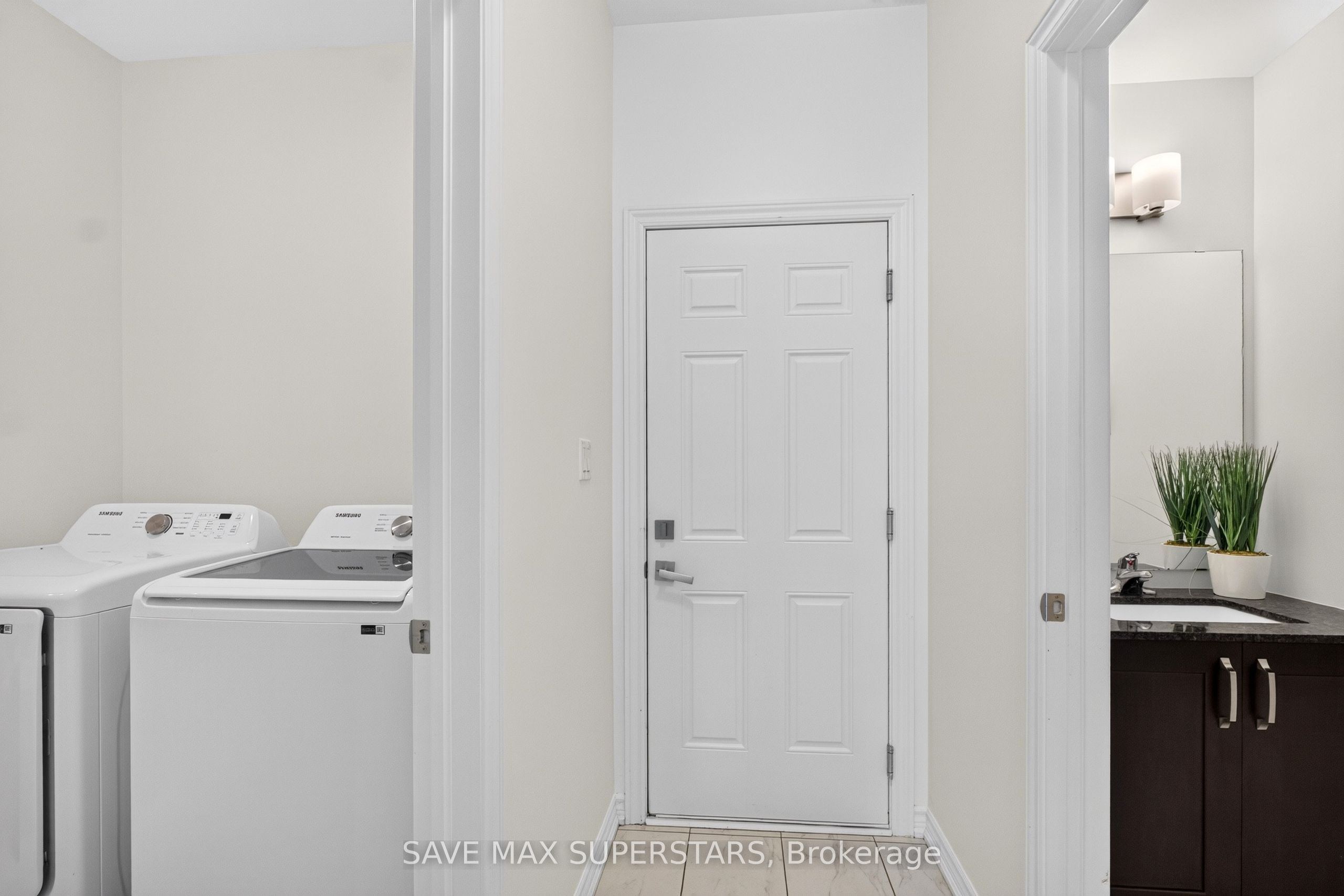 59 Wheatfield Road Property Photo 13