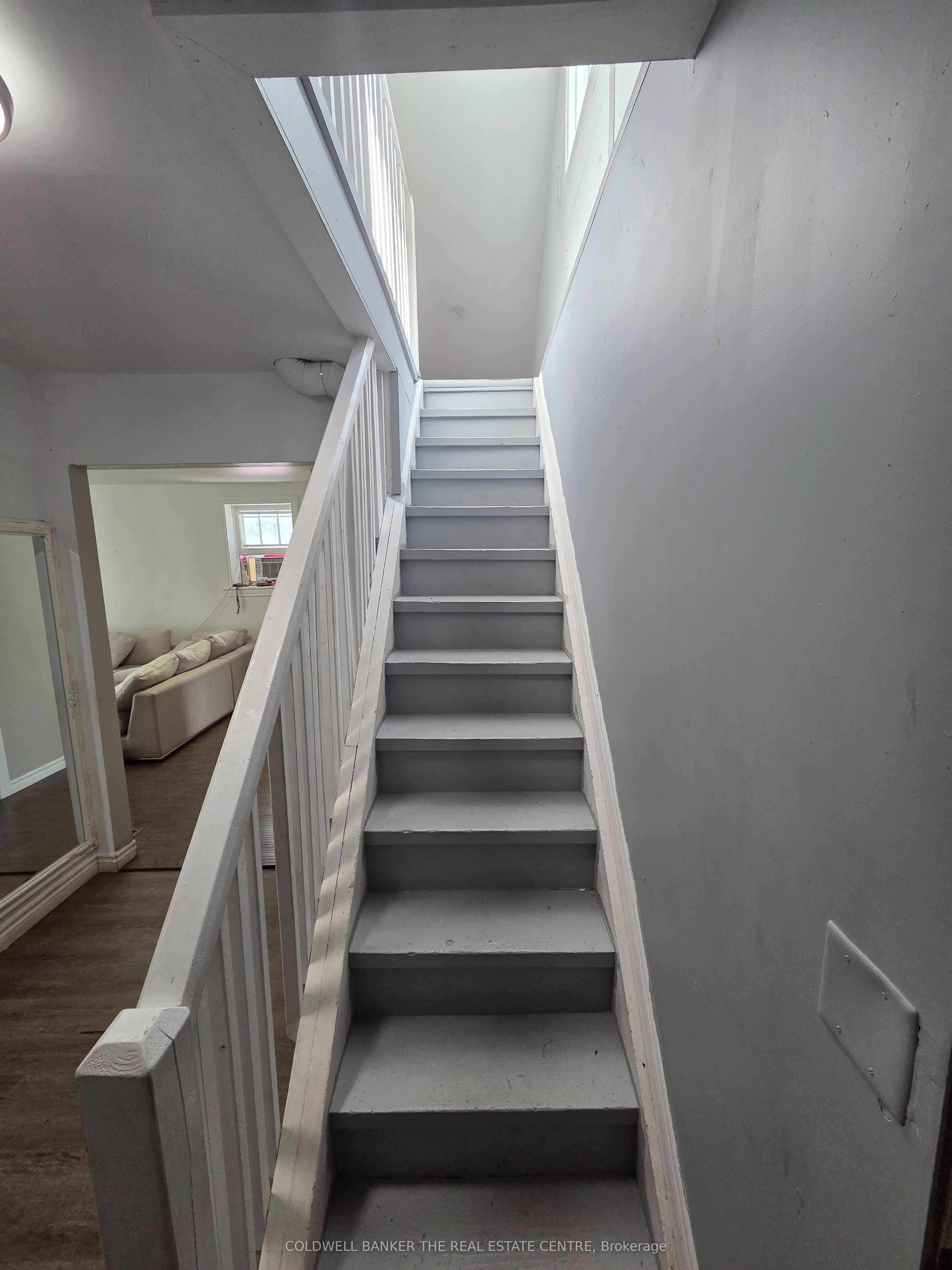 119a Henry Street Property Photo 8