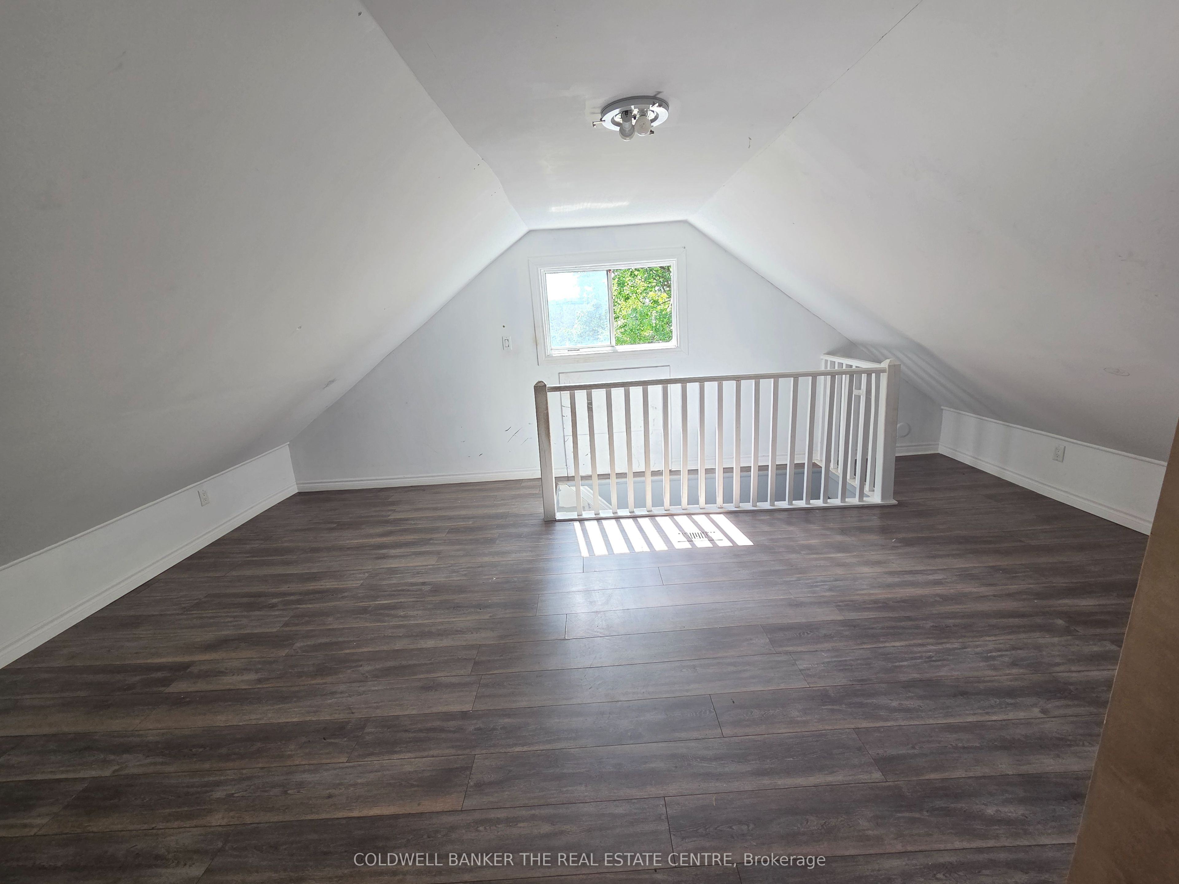 119a Henry Street Property Photo 9