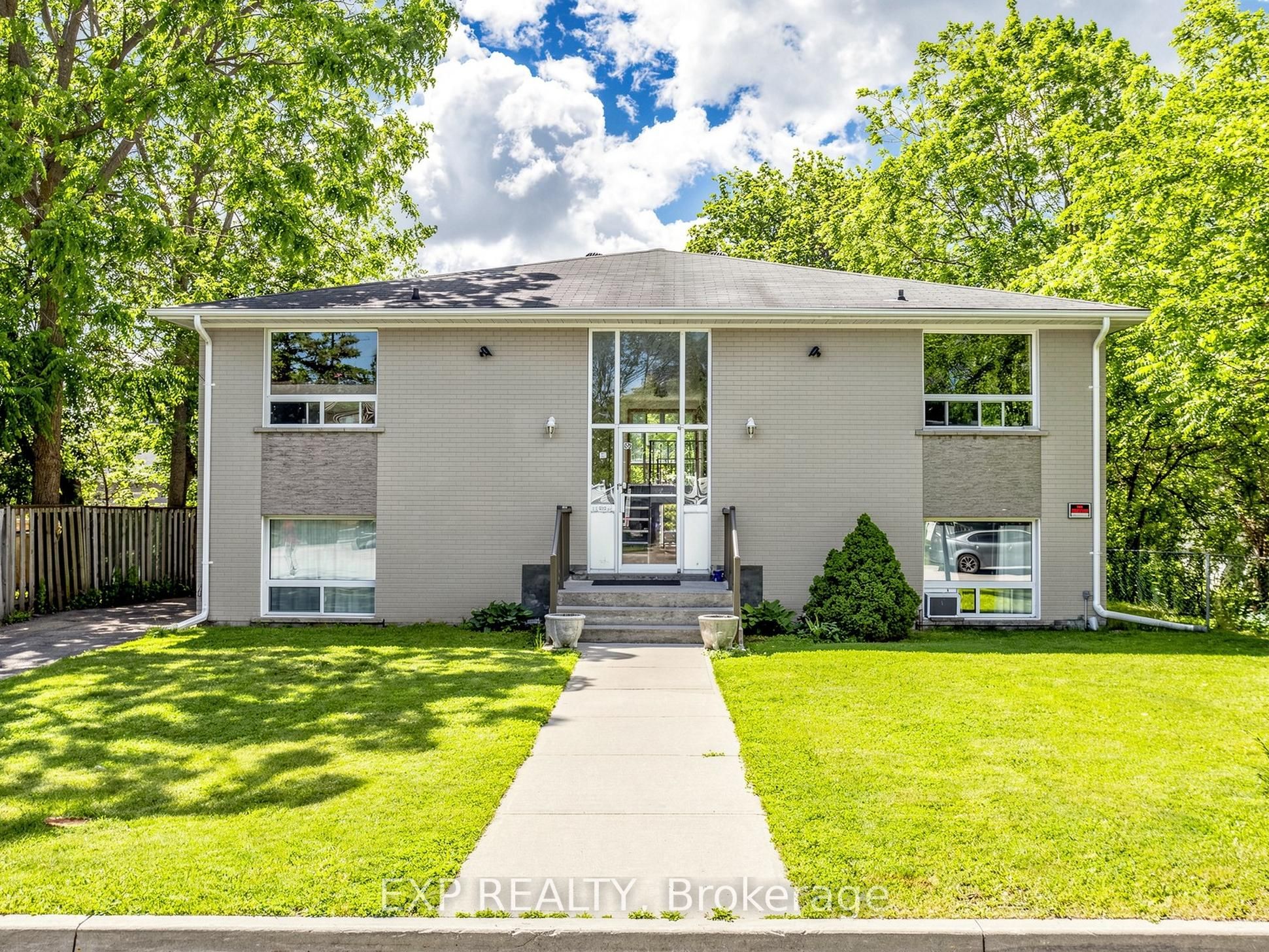 89 Donald Street