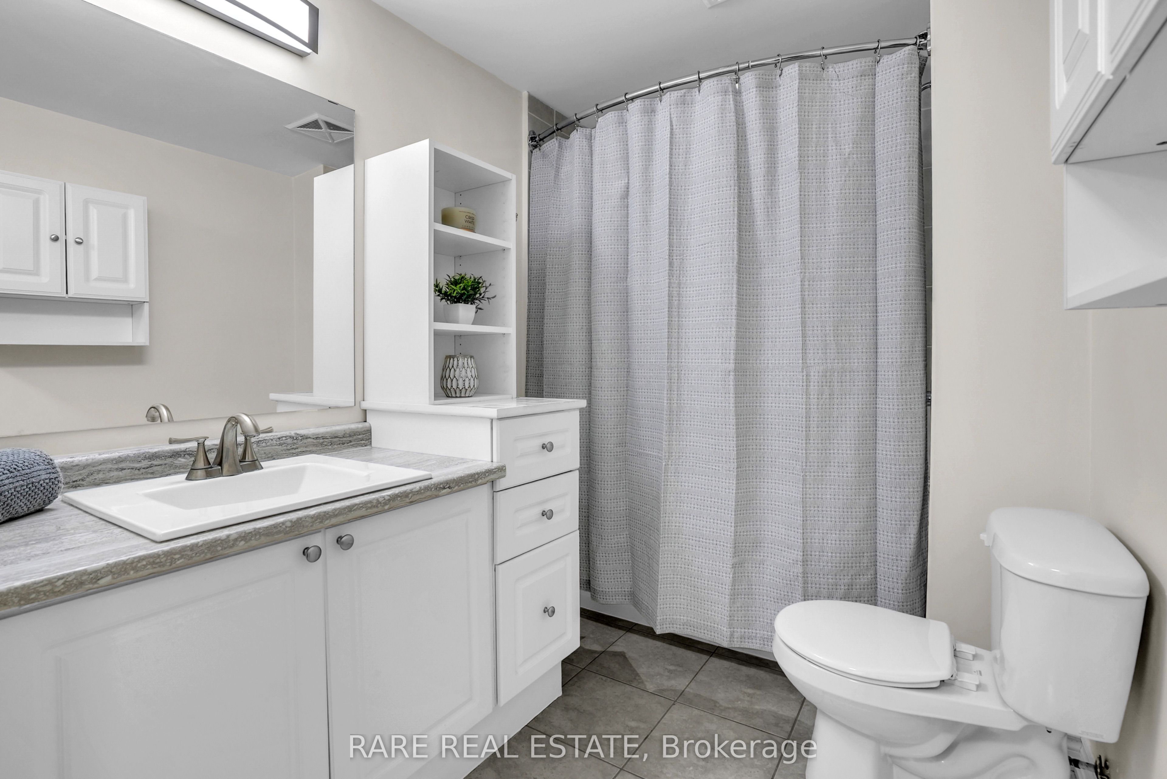 41 Ferndale Drive S 309 Property Photo 28