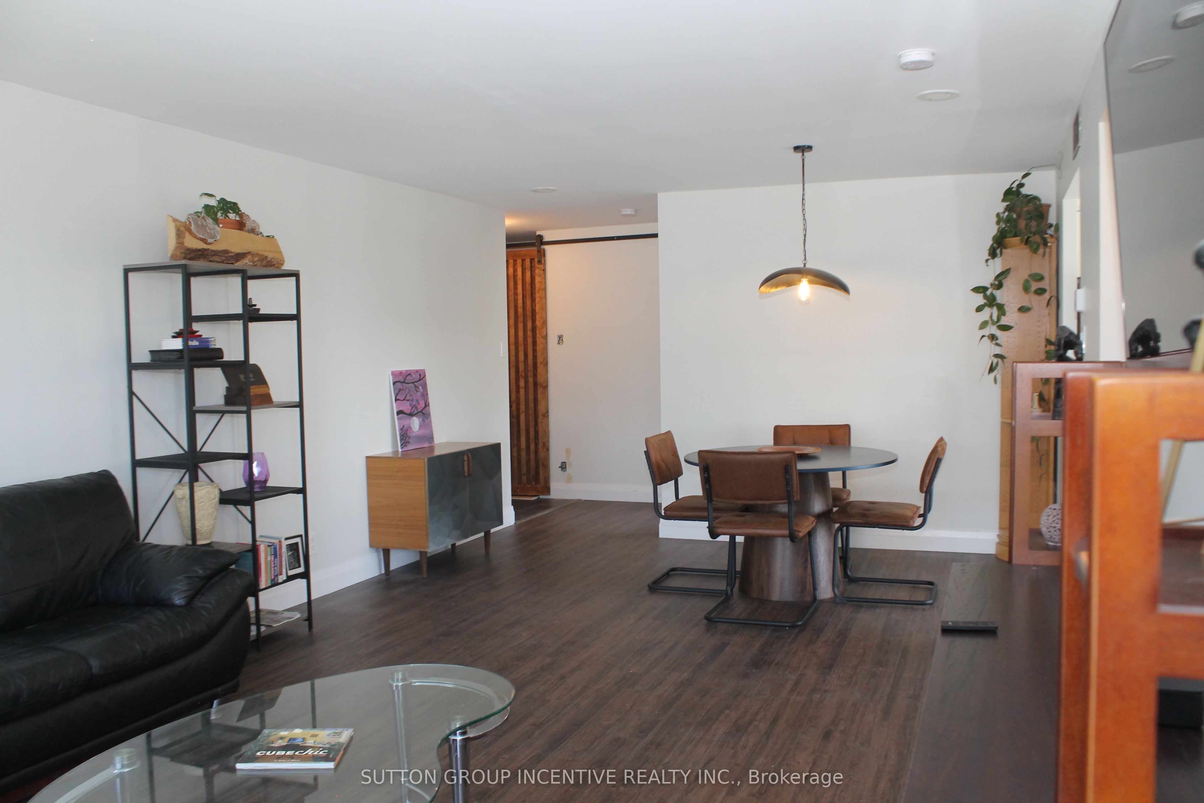 65 Ellen Street 708 Property Photo 9