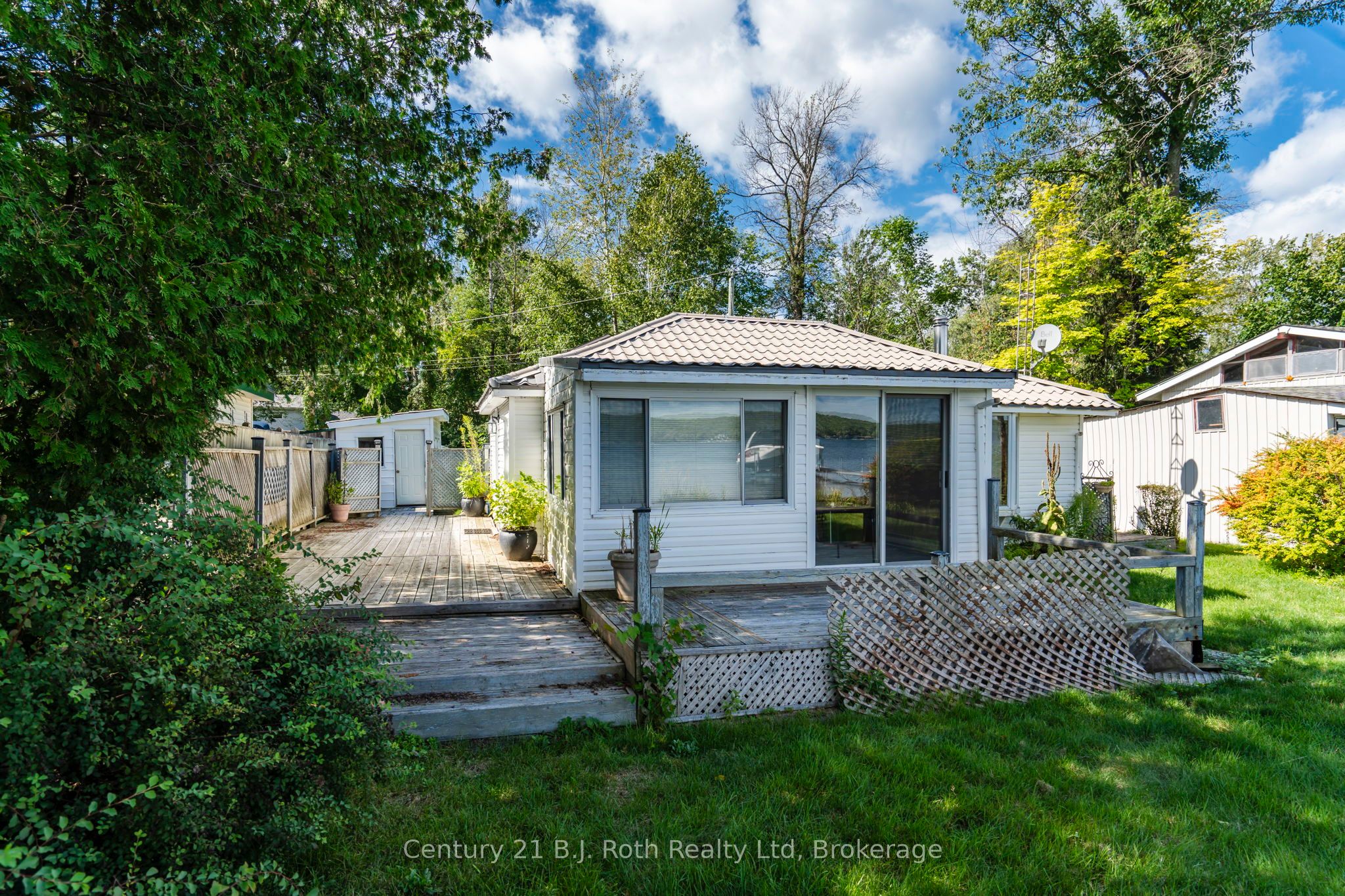 15 Bow Road Property Photo 9