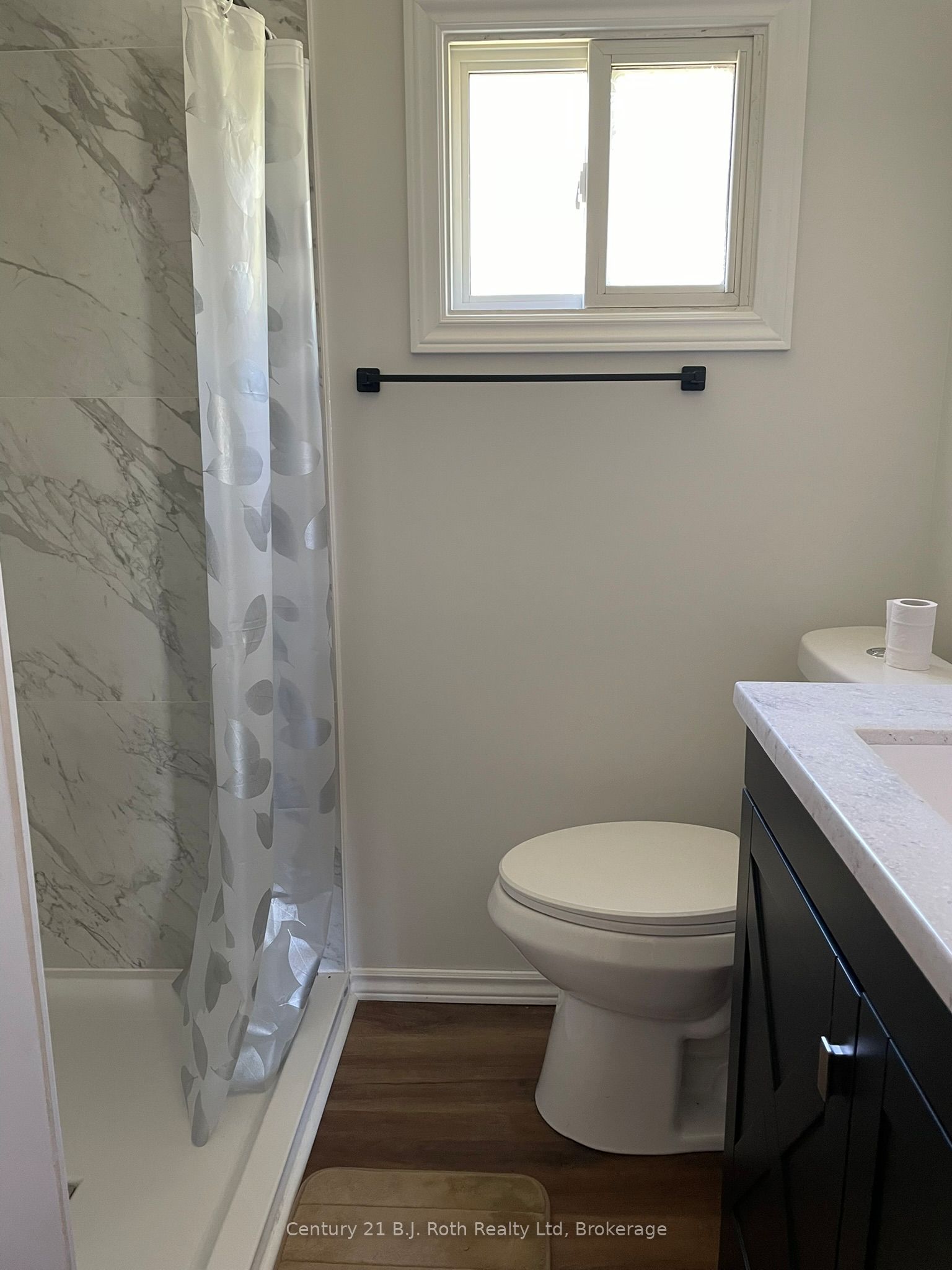 15 Bow Road Property Photo 17