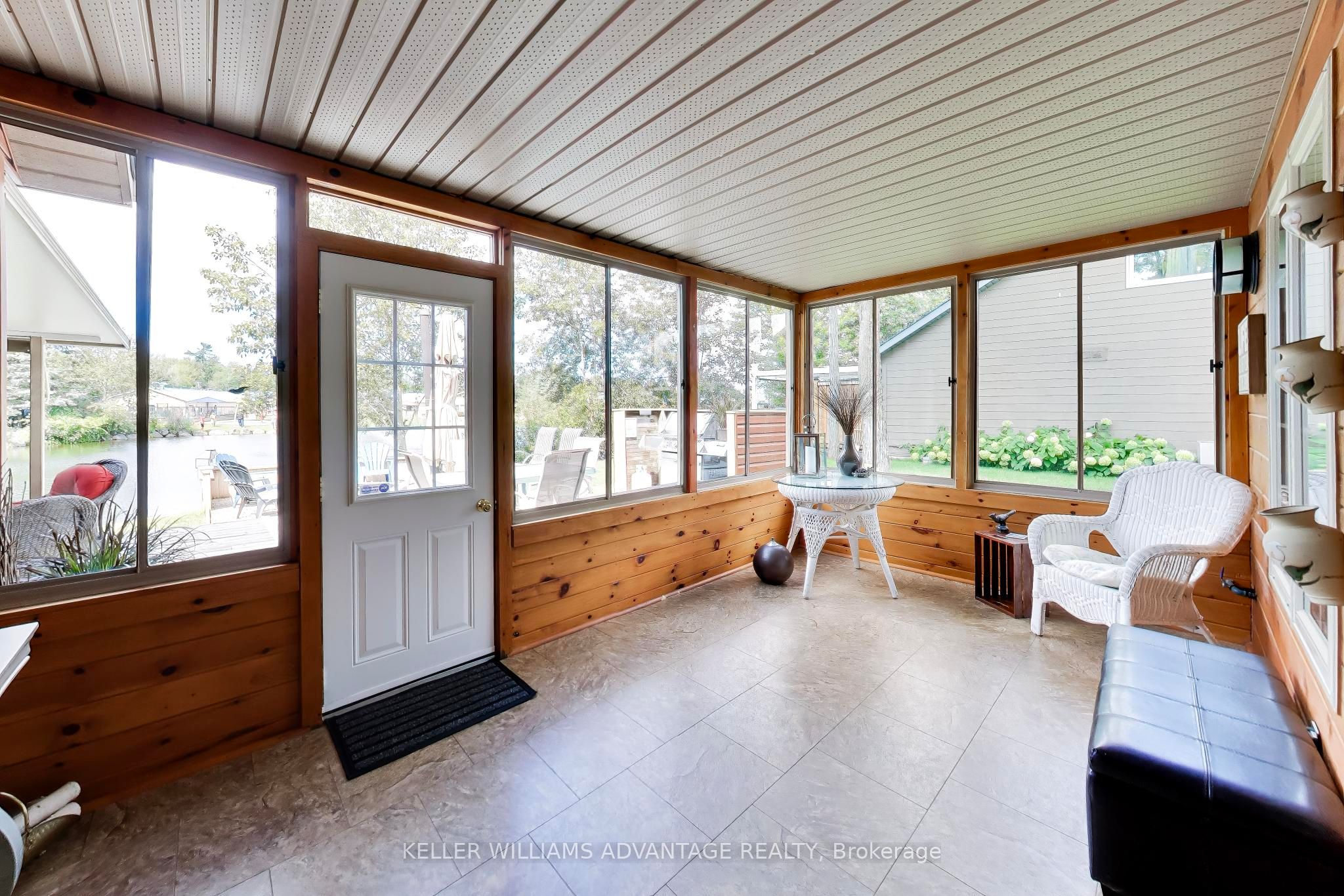 10 Cabin Crescent Property Photo 14