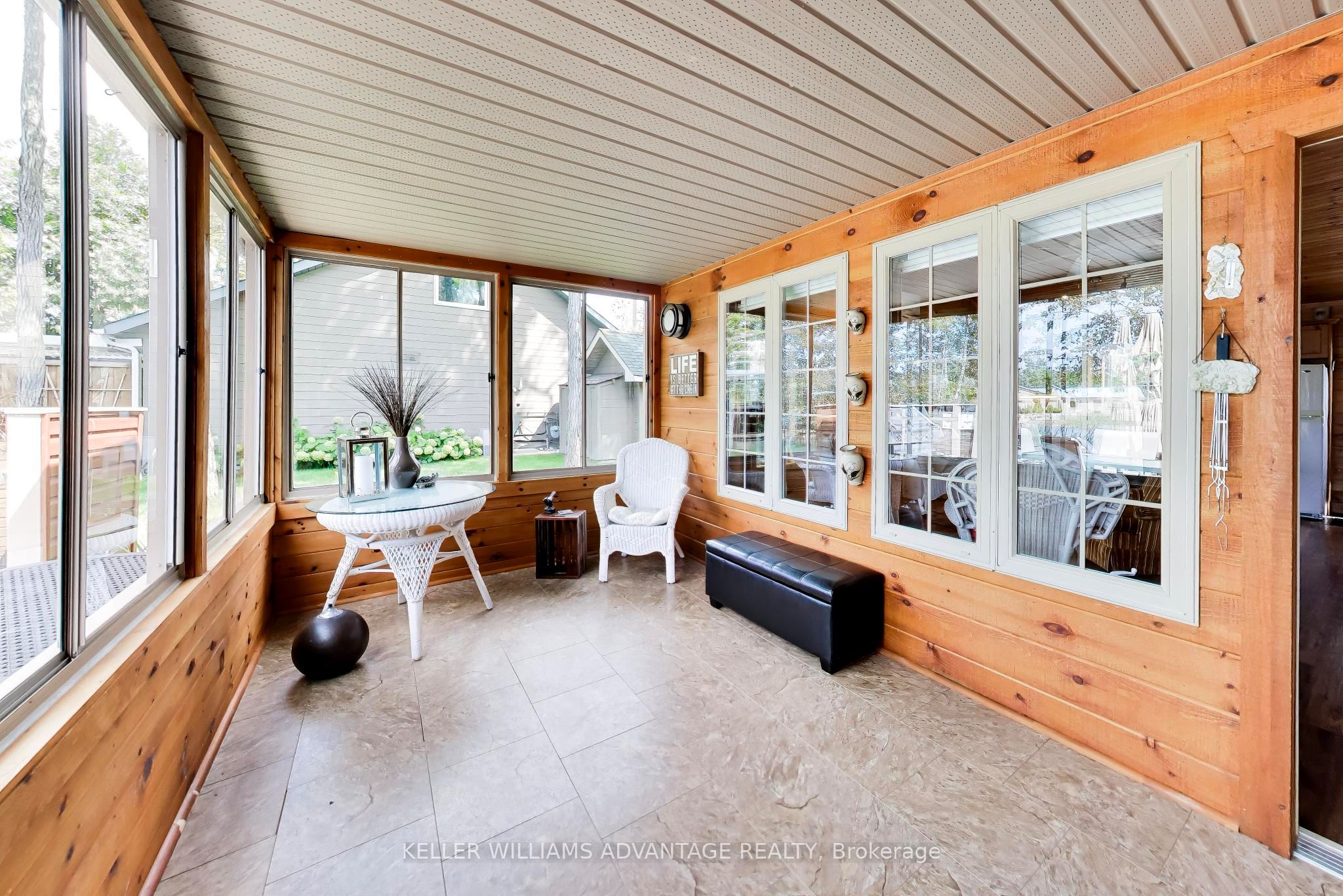 10 Cabin Crescent Property Photo 15