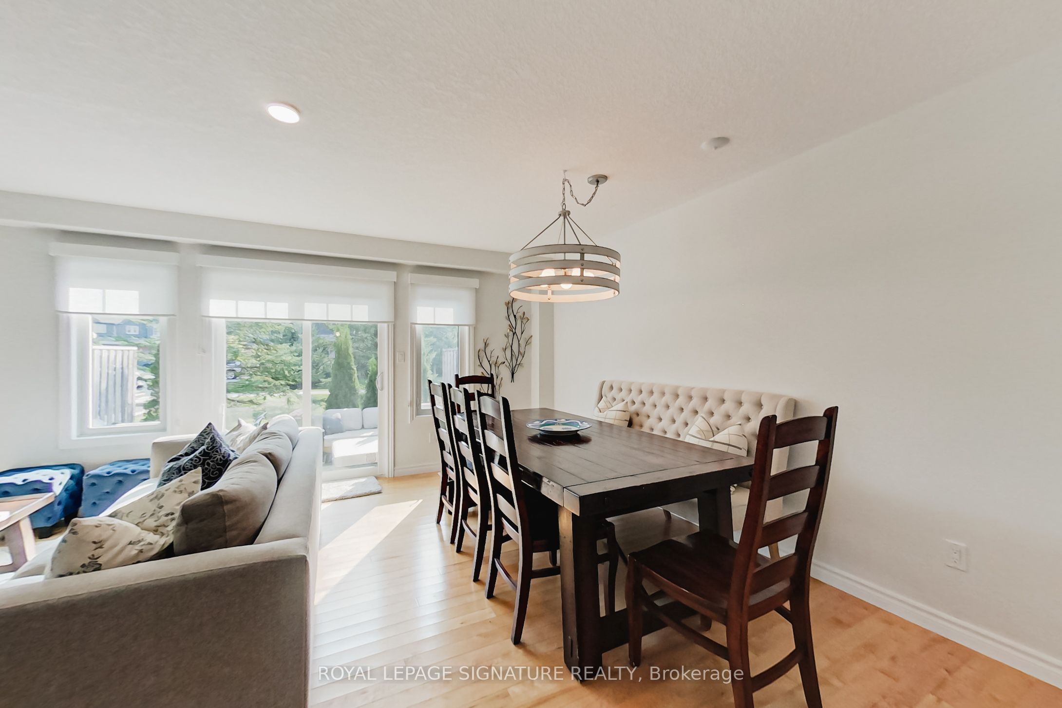 23 Silver Glen Boulevard Property Photo 13