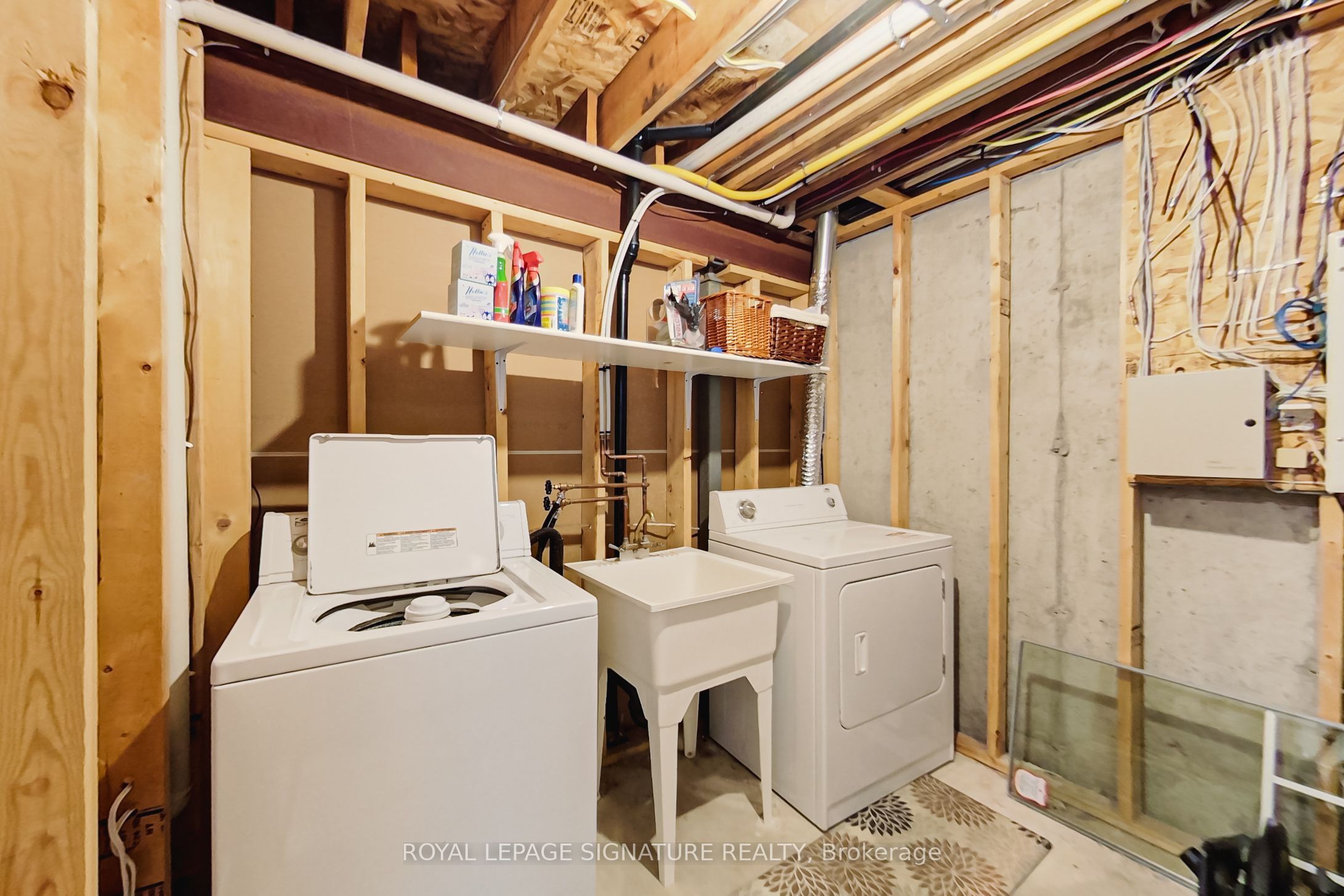 23 Silver Glen Boulevard Property Photo 29