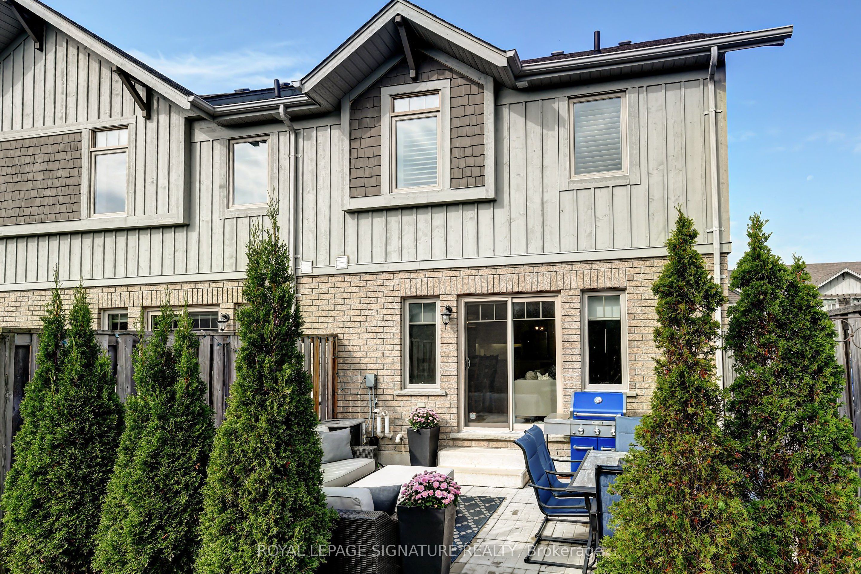 23 Silver Glen Boulevard Property Photo 30