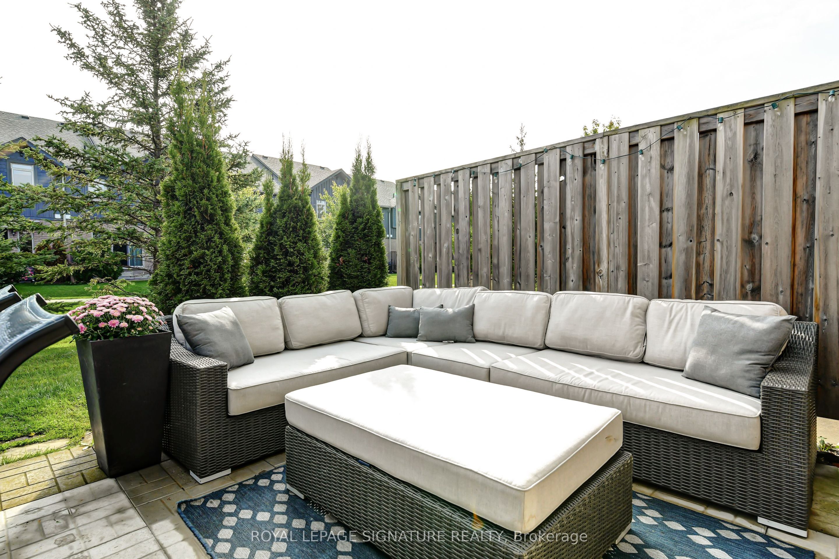 23 Silver Glen Boulevard Property Photo 32