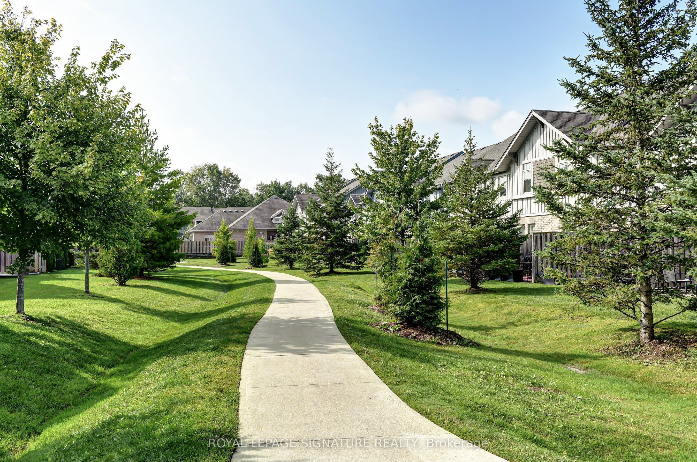 23 Silver Glen Boulevard Property Photo 34