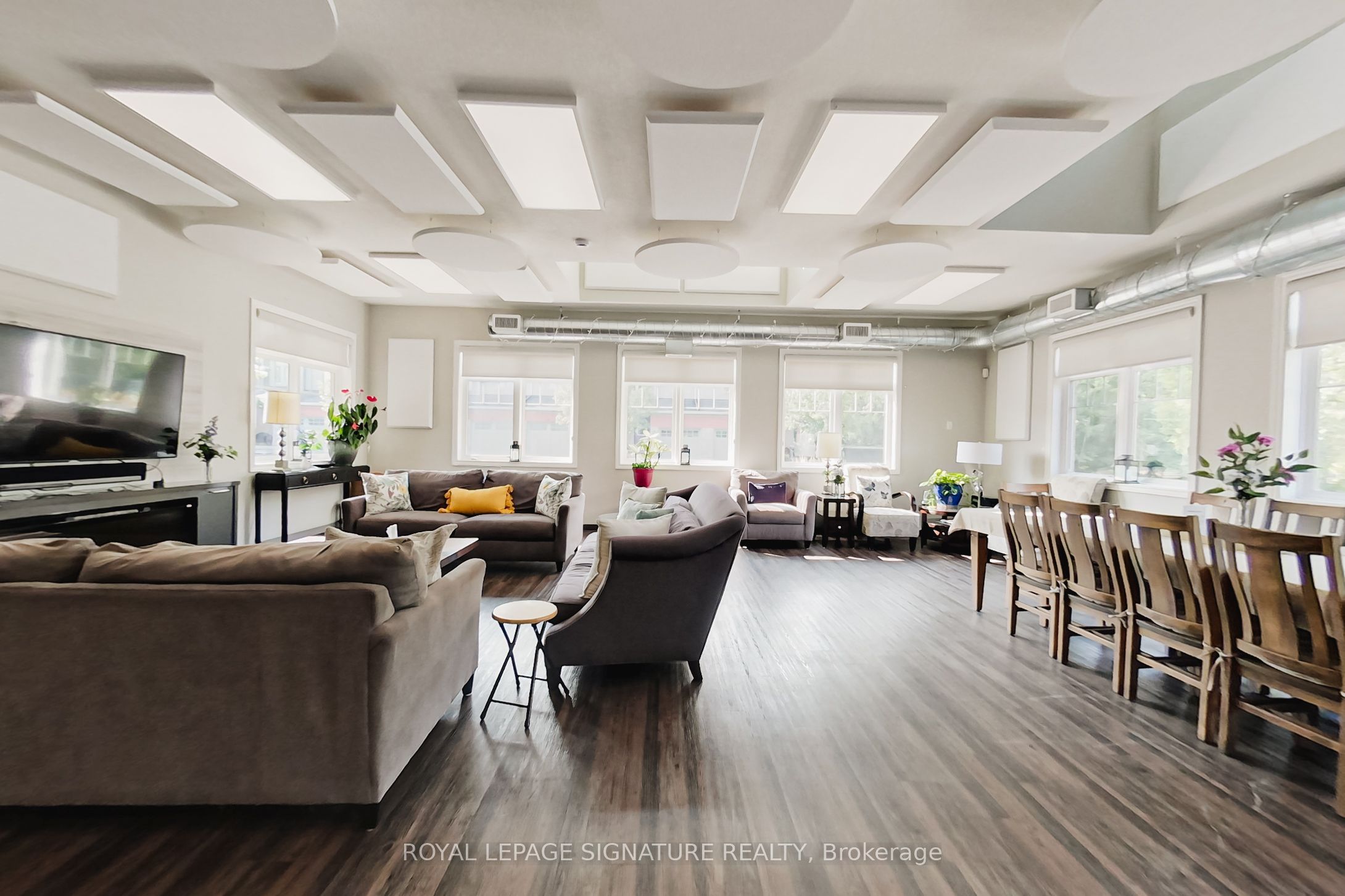 23 Silver Glen Boulevard Property Photo 41
