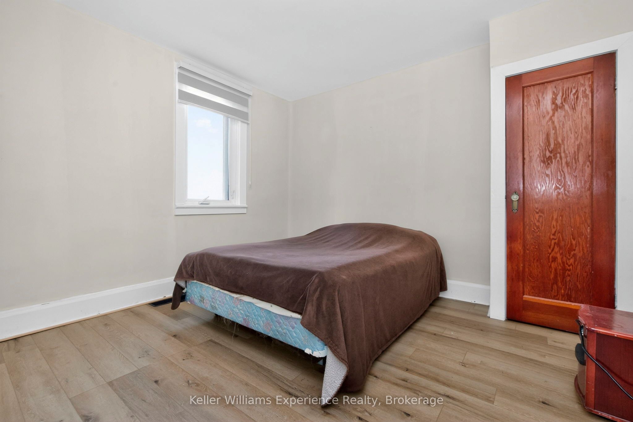 239 Oak Street Property Photo 19
