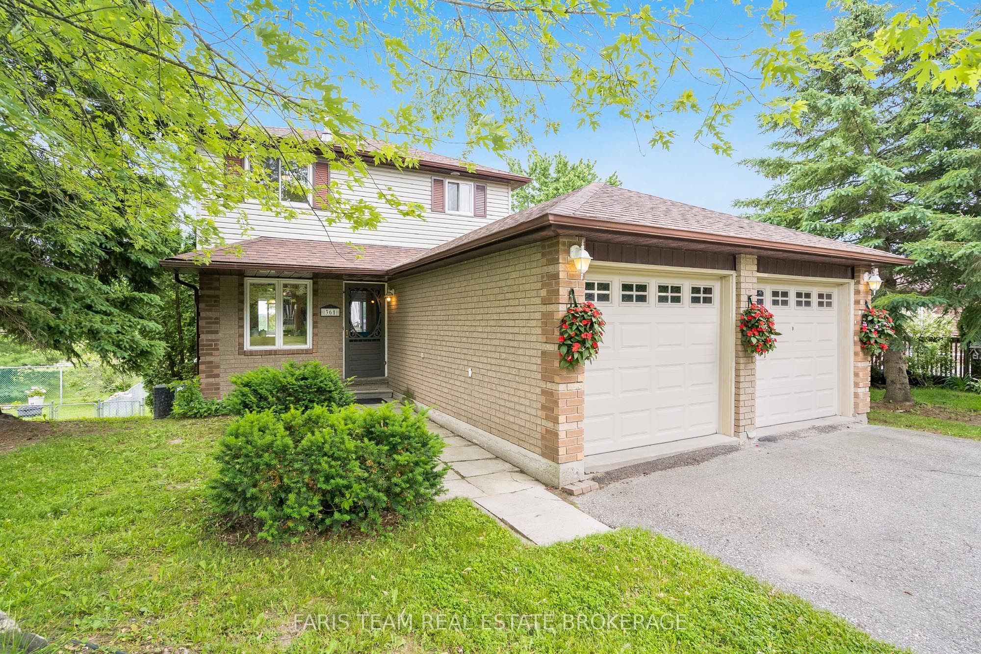 361 Galloway Boulevard Property Photo 2