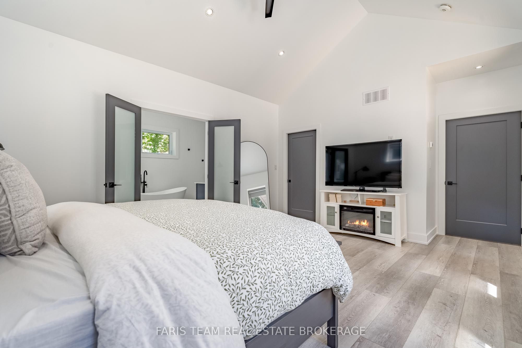 50 Beaufort Crescent Property Photo 17