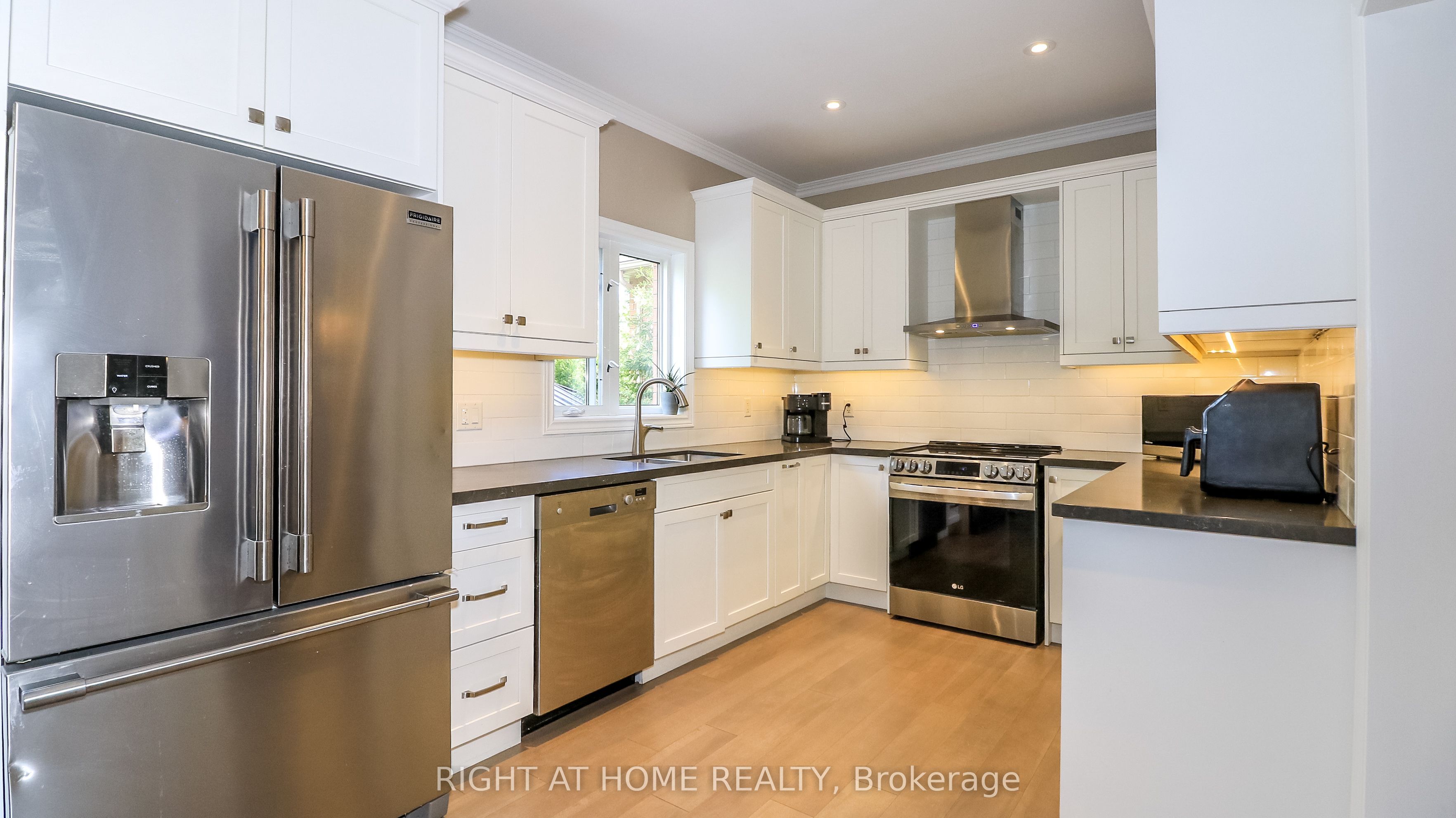 26 Stapleton Place Property Photo 9