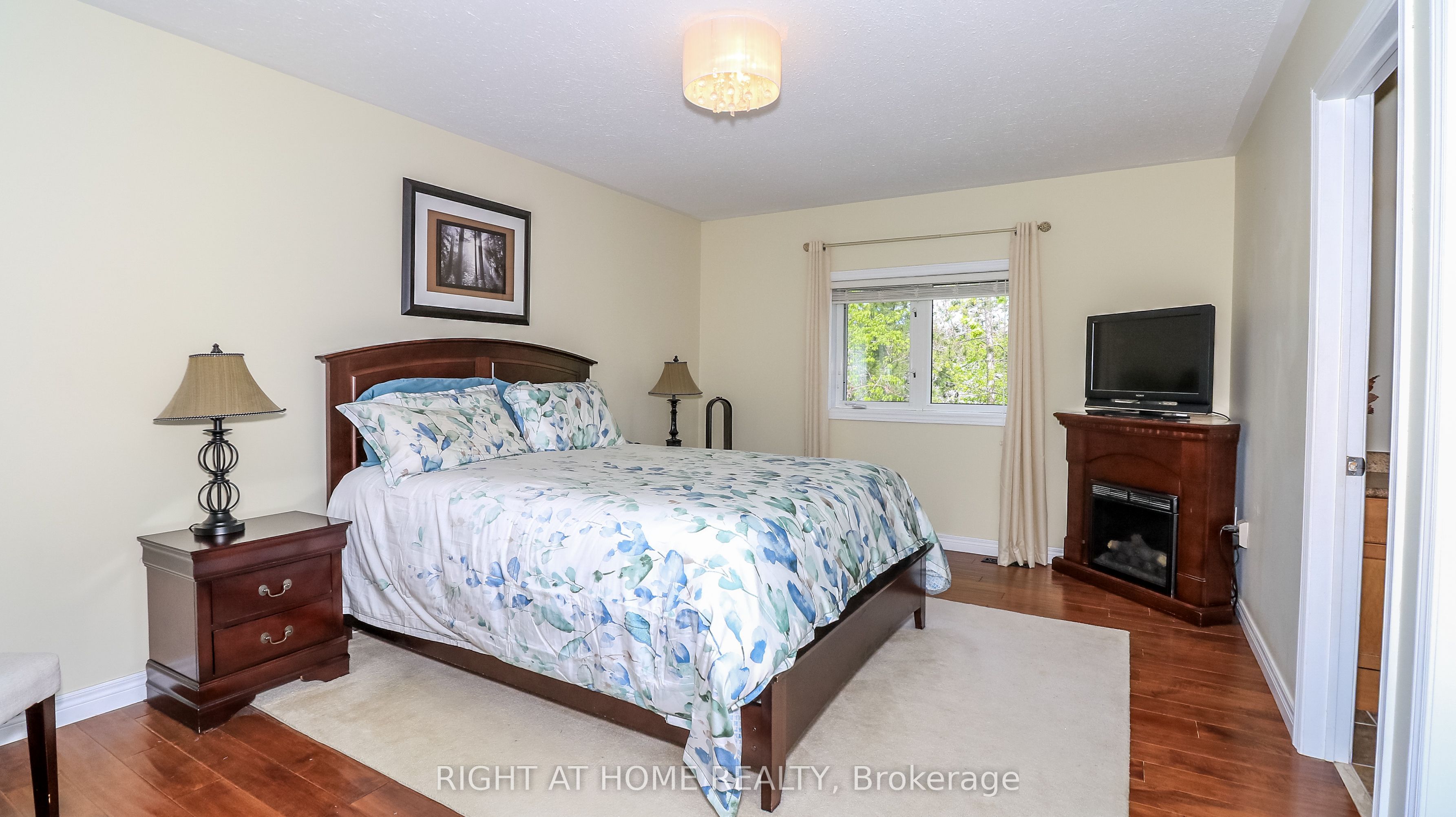 26 Stapleton Place Property Photo 12