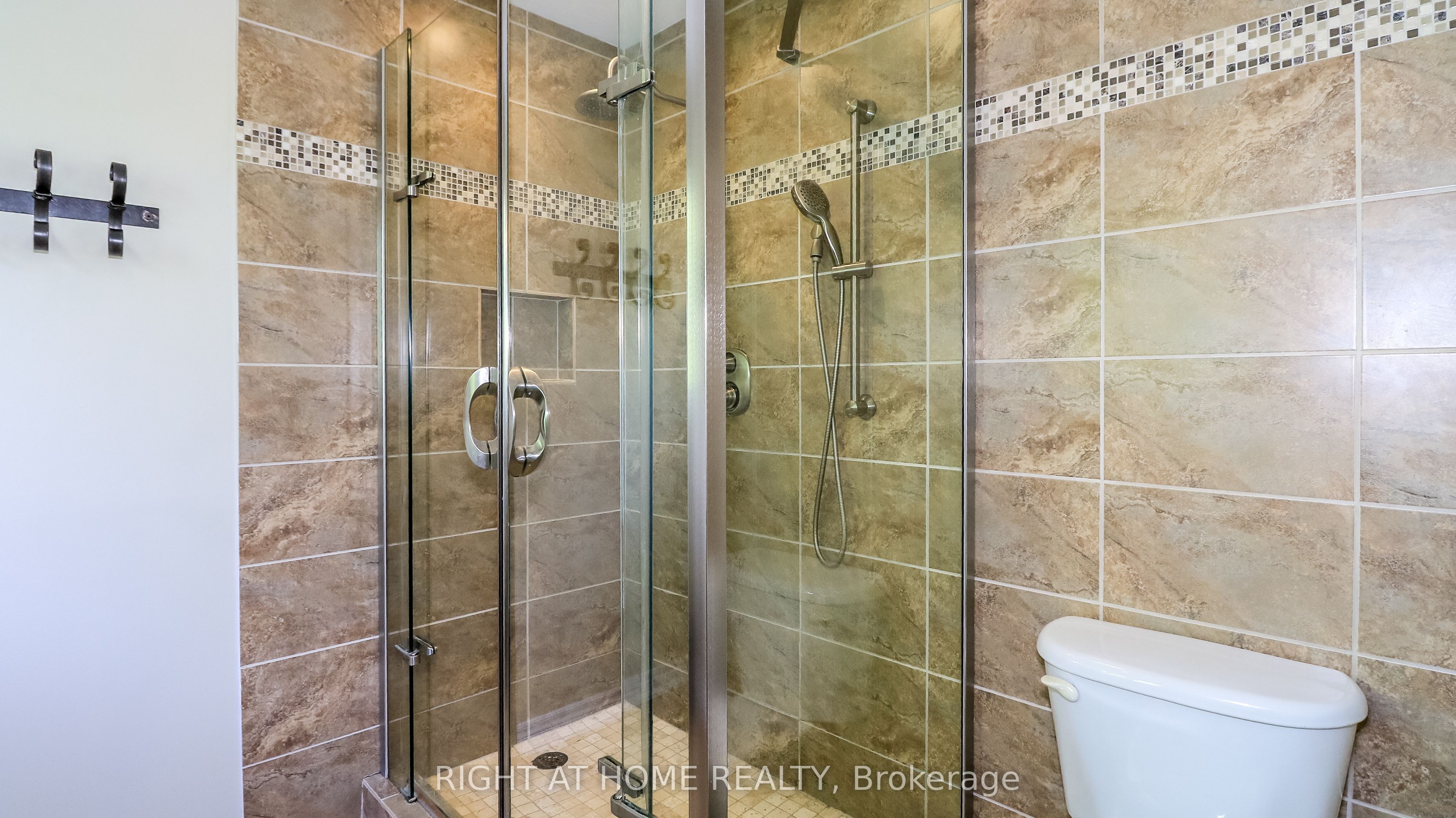 26 Stapleton Place Property Photo 15