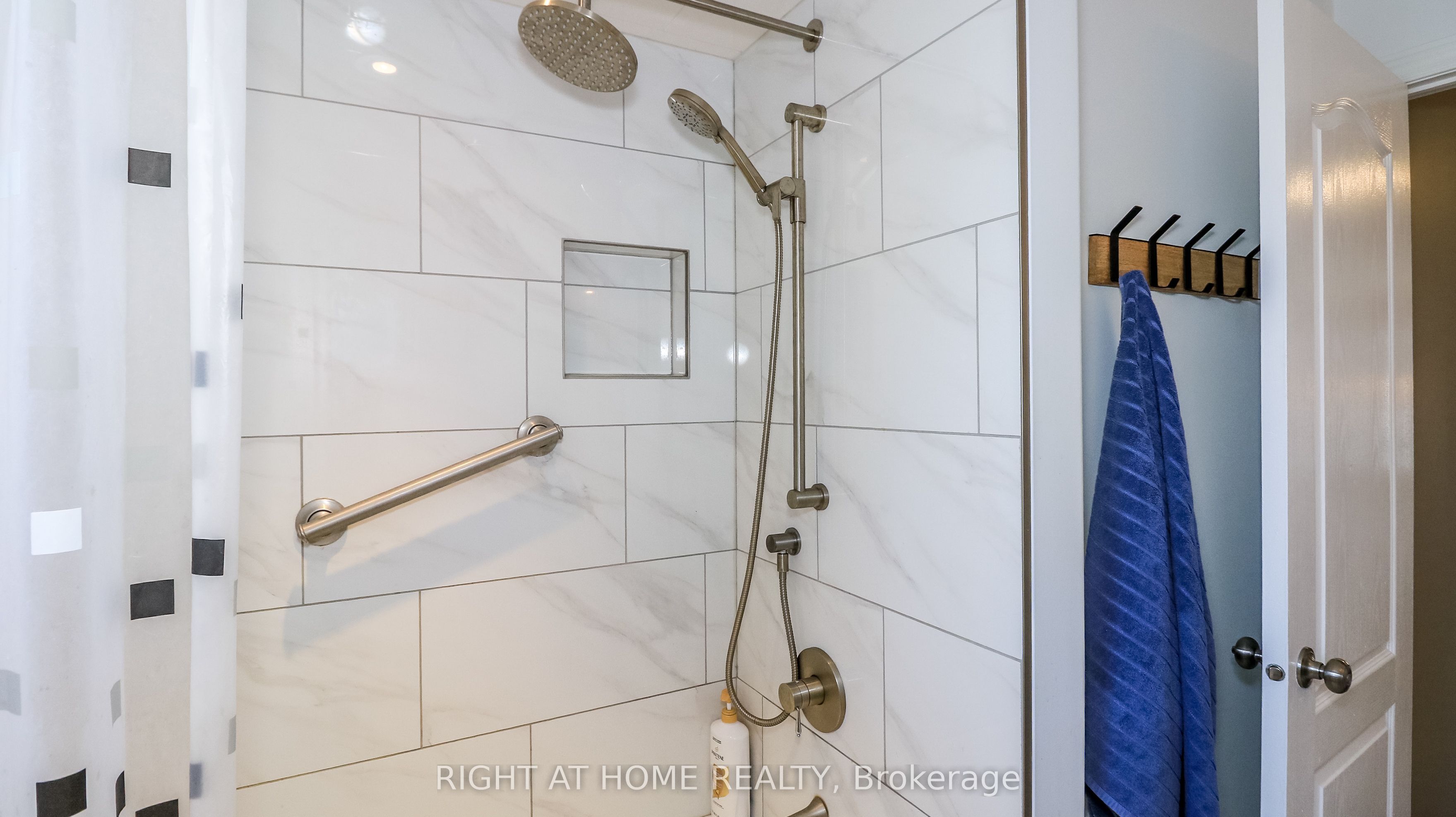 26 Stapleton Place Property Photo 18