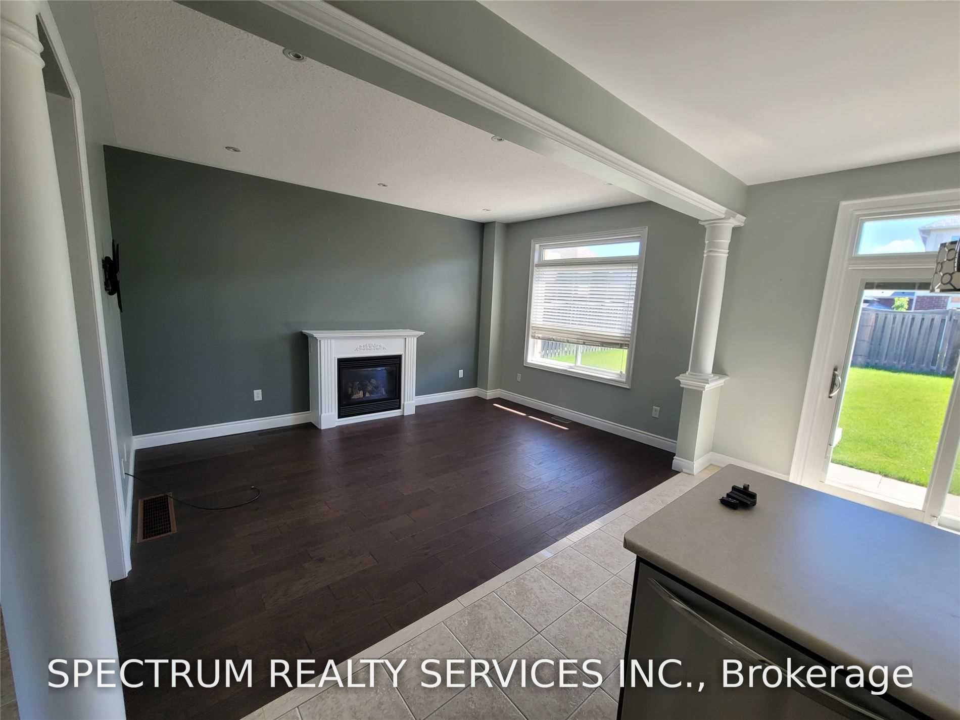 7 Charlemagne Avenue Property Photo 3