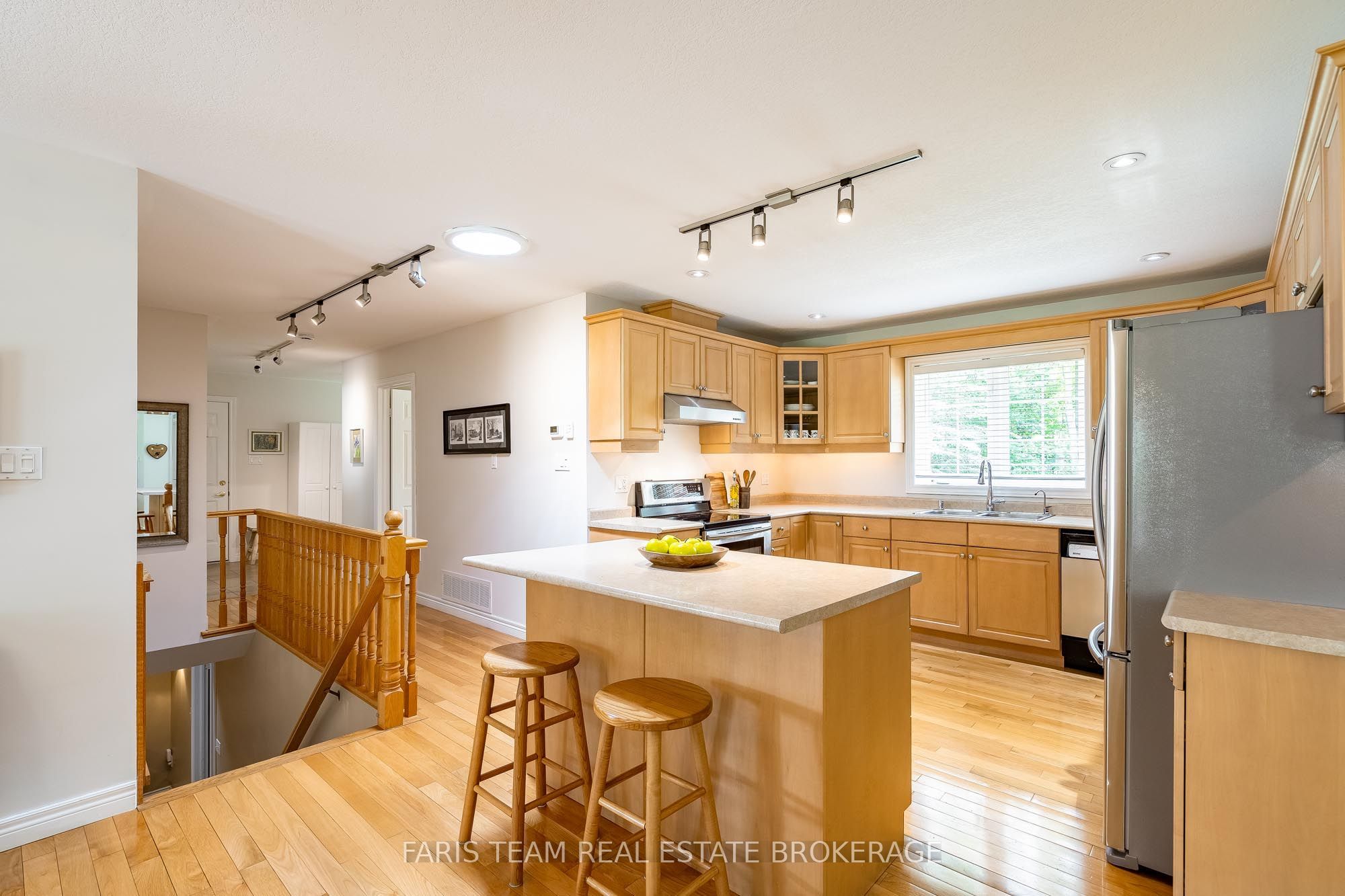 10 Green Mountain Court Property Photo 6