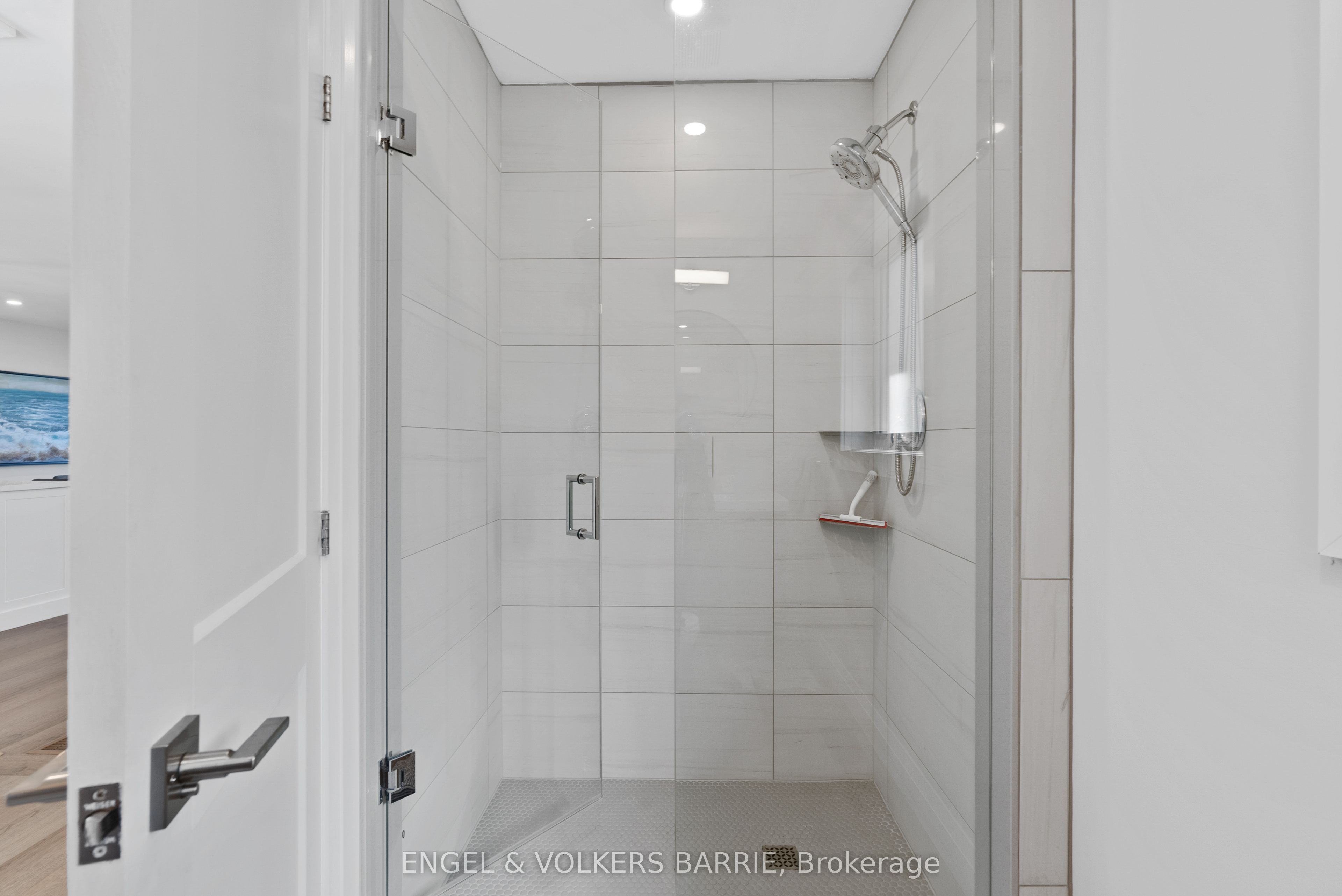 2371 Lakeshore Road E Property Photo 22