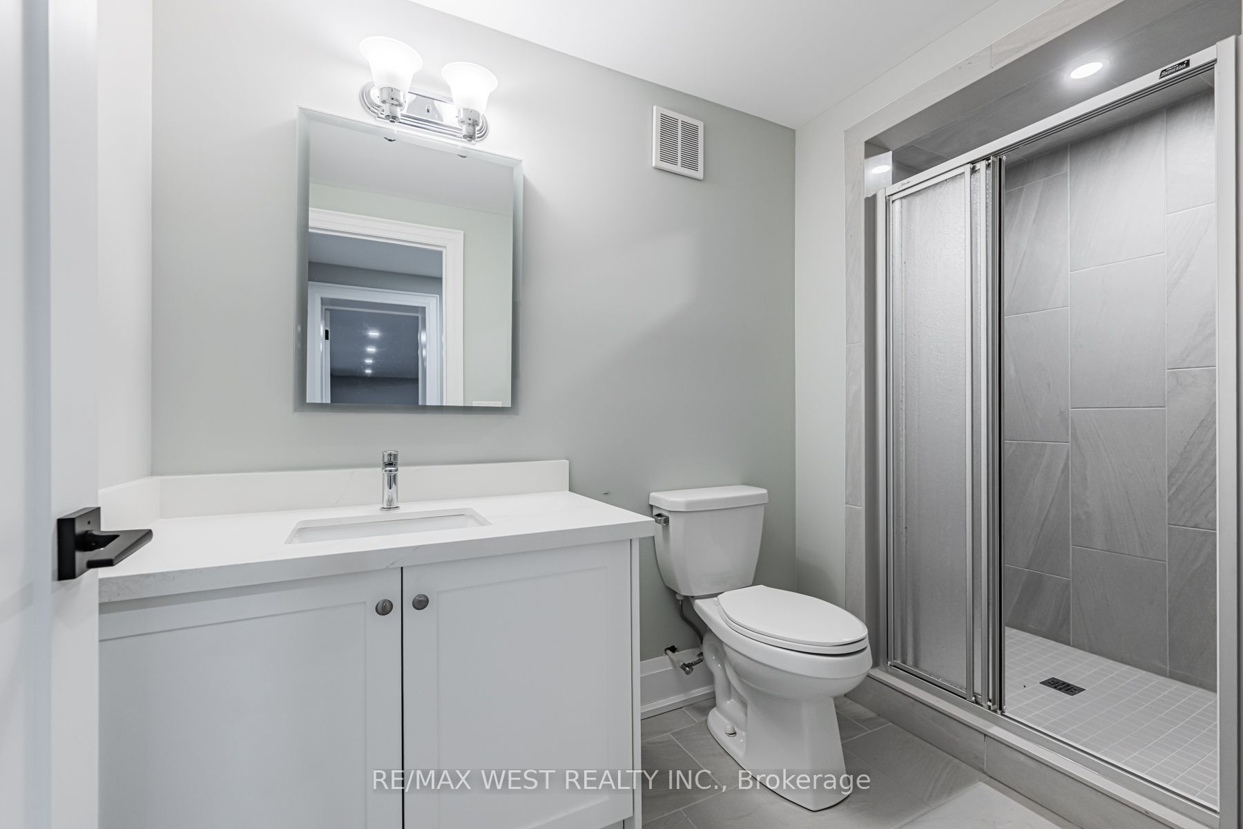 2292 Shore Lane Property Photo 24