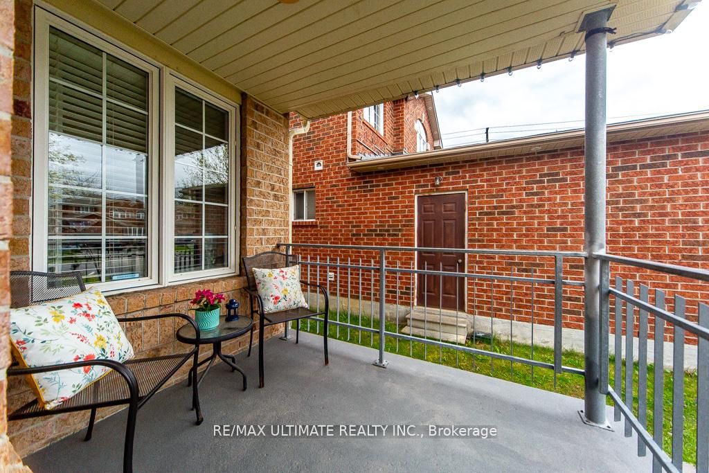 5 Twiss Drive Property Photo 2
