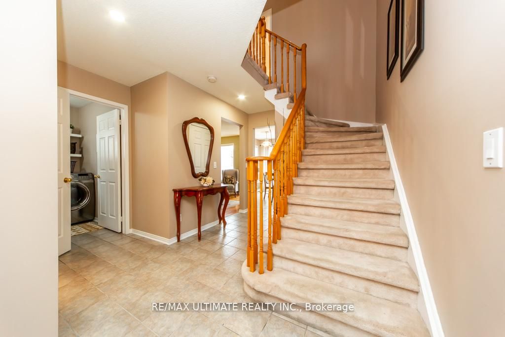 5 Twiss Drive Property Photo 7