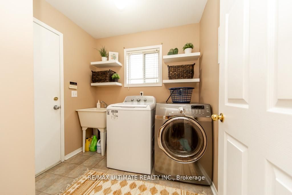5 Twiss Drive Property Photo 27
