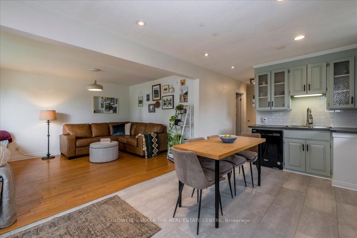18 Agnes Street Property Photo 3